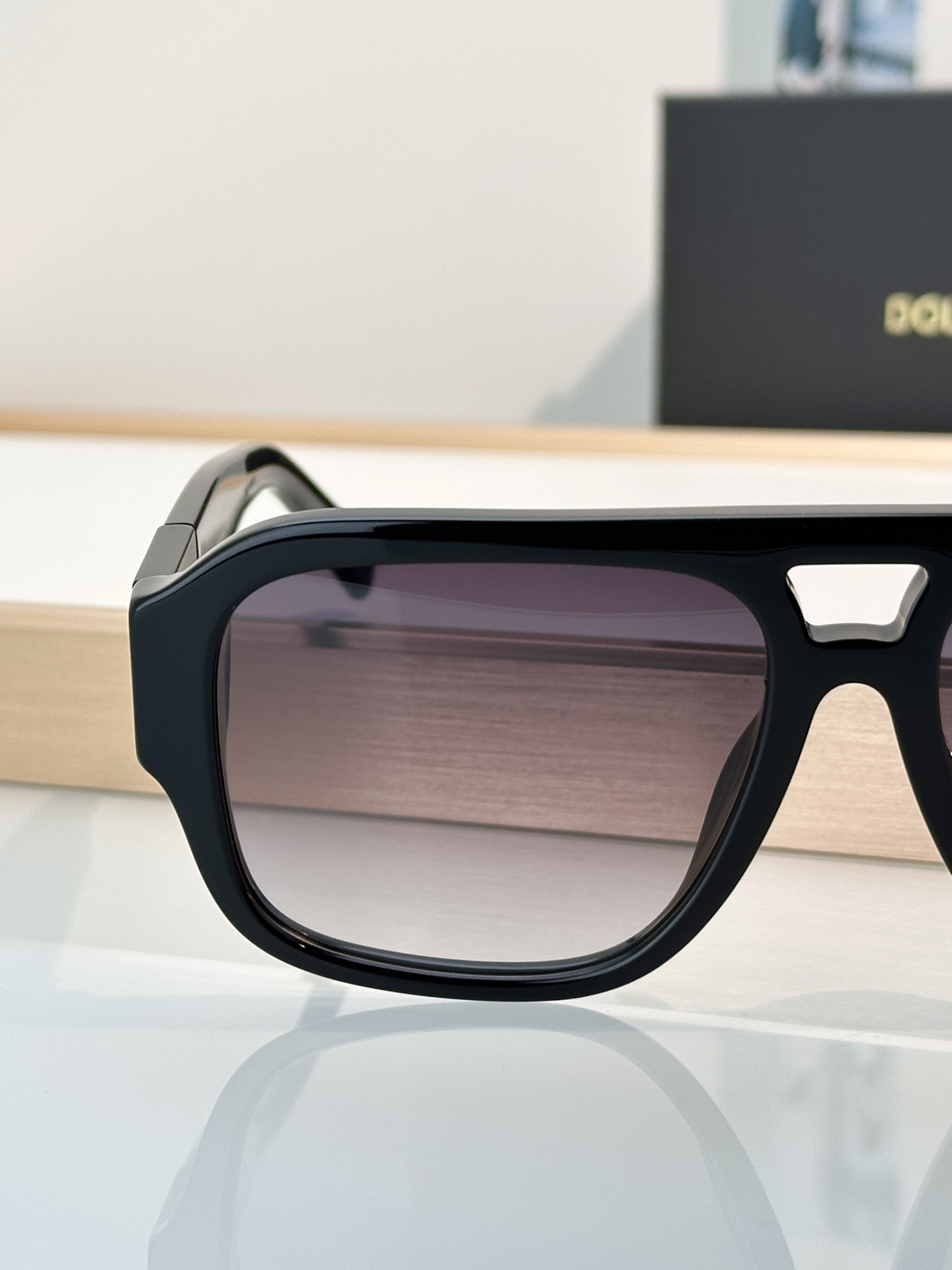 Designer Sunglasses DG4506