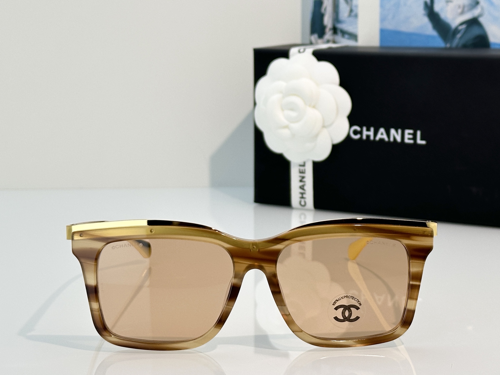 Chanel Sunglasses CH4301