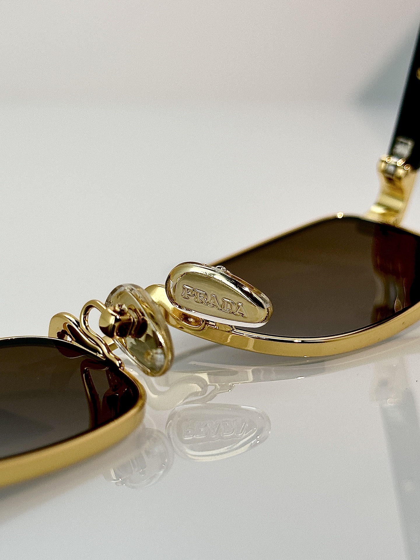 Prada Sunglasses Mod