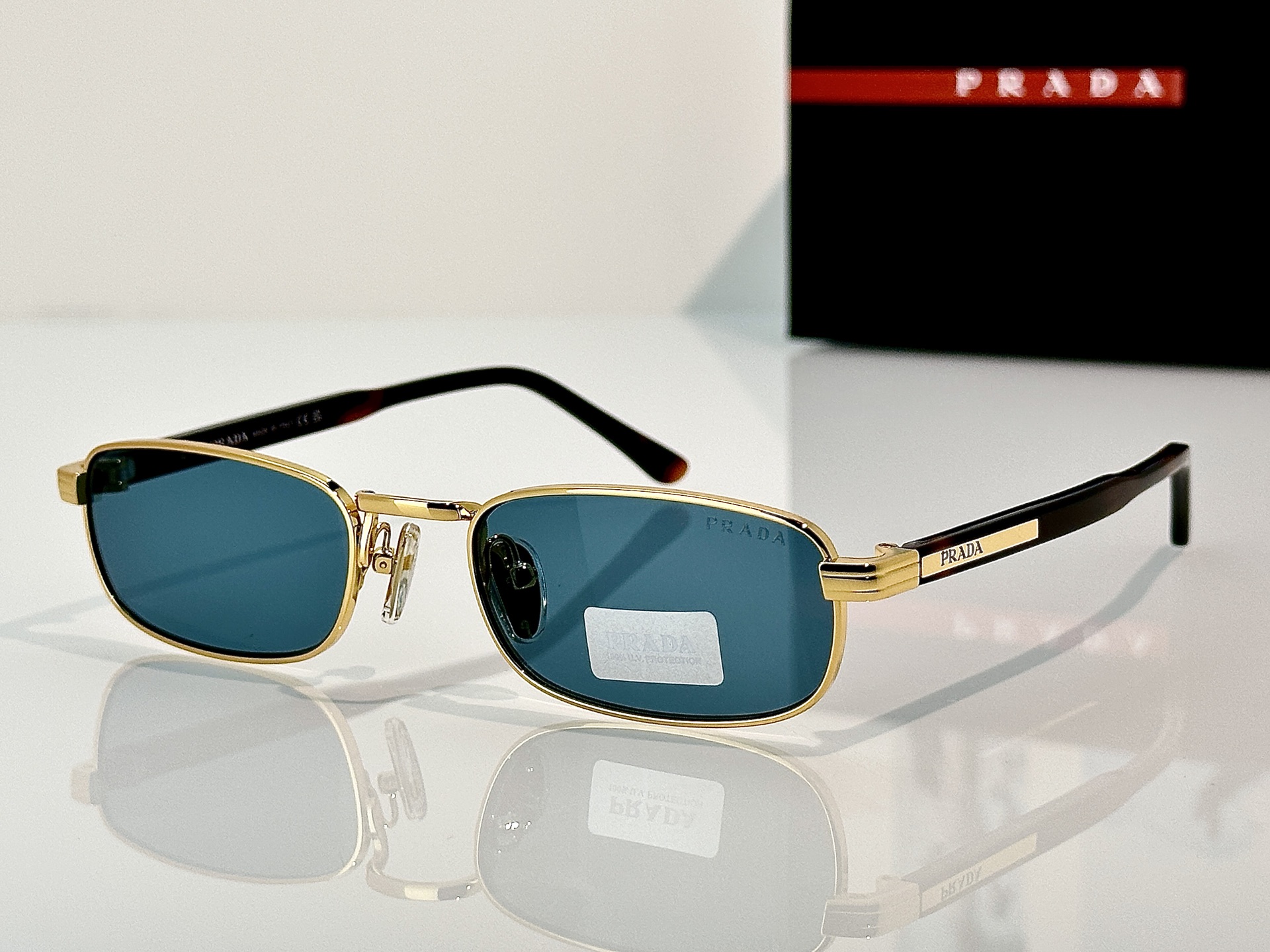 Prada Sunglasses Mod