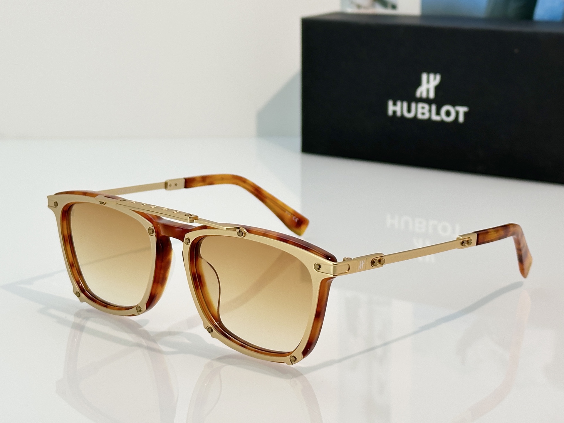 Designer Sunglasses H042
