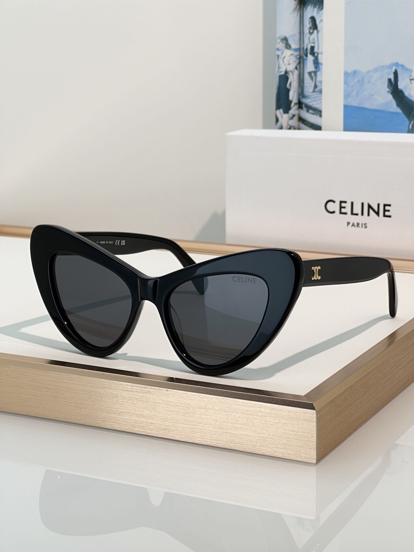 Designer Sunglasses CL40339U