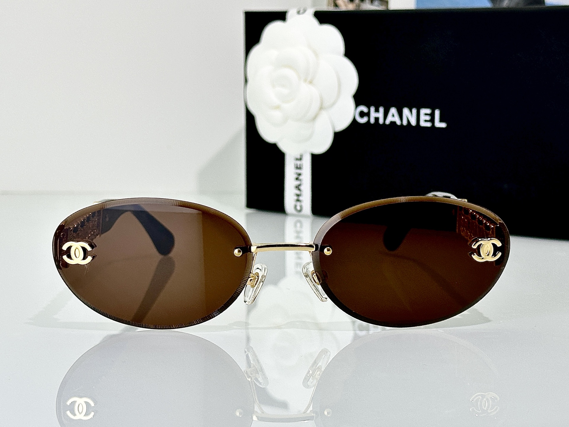 Chanel Sunglasses CH1901Q