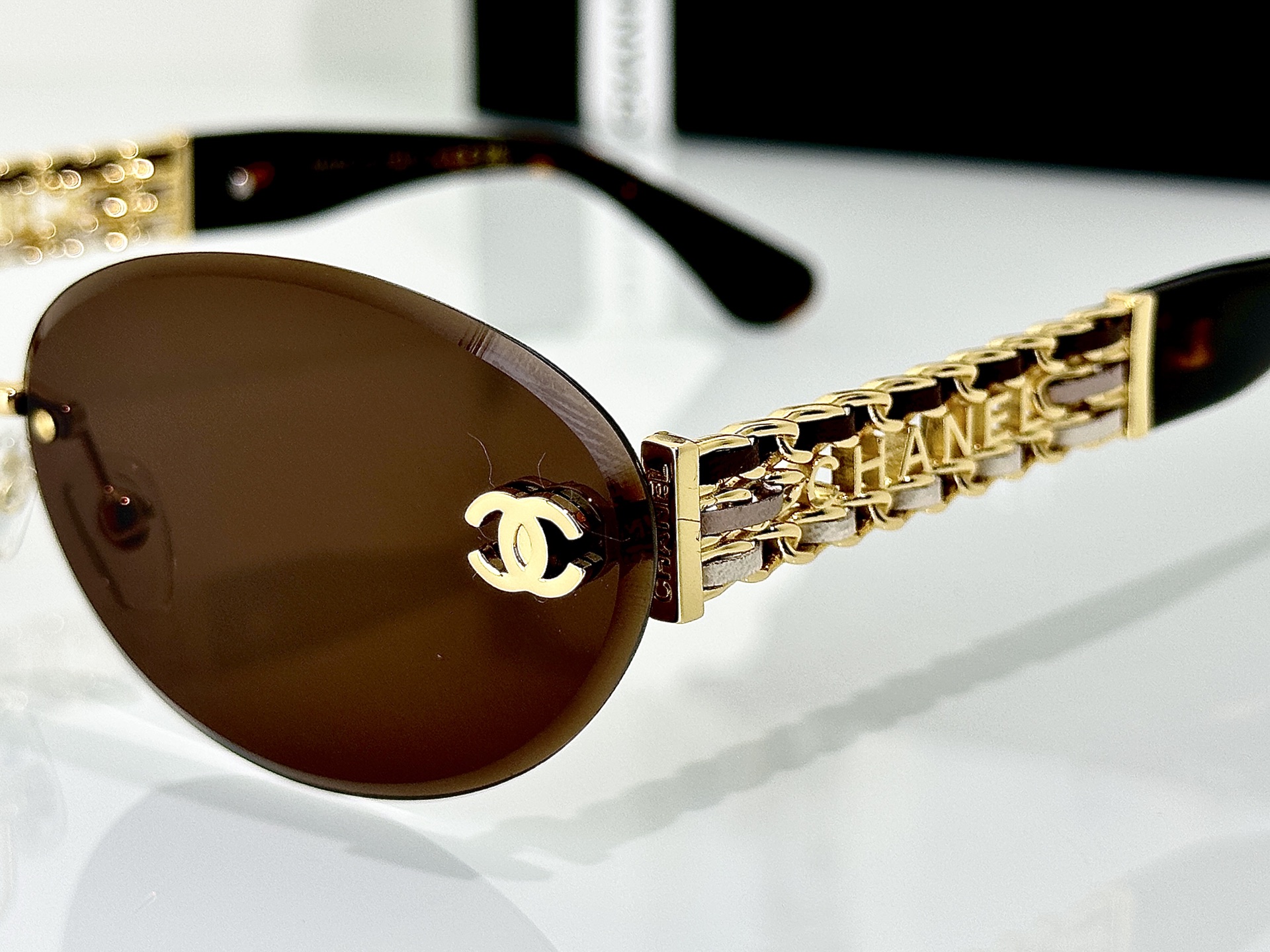 Chanel Sunglasses CH1901Q
