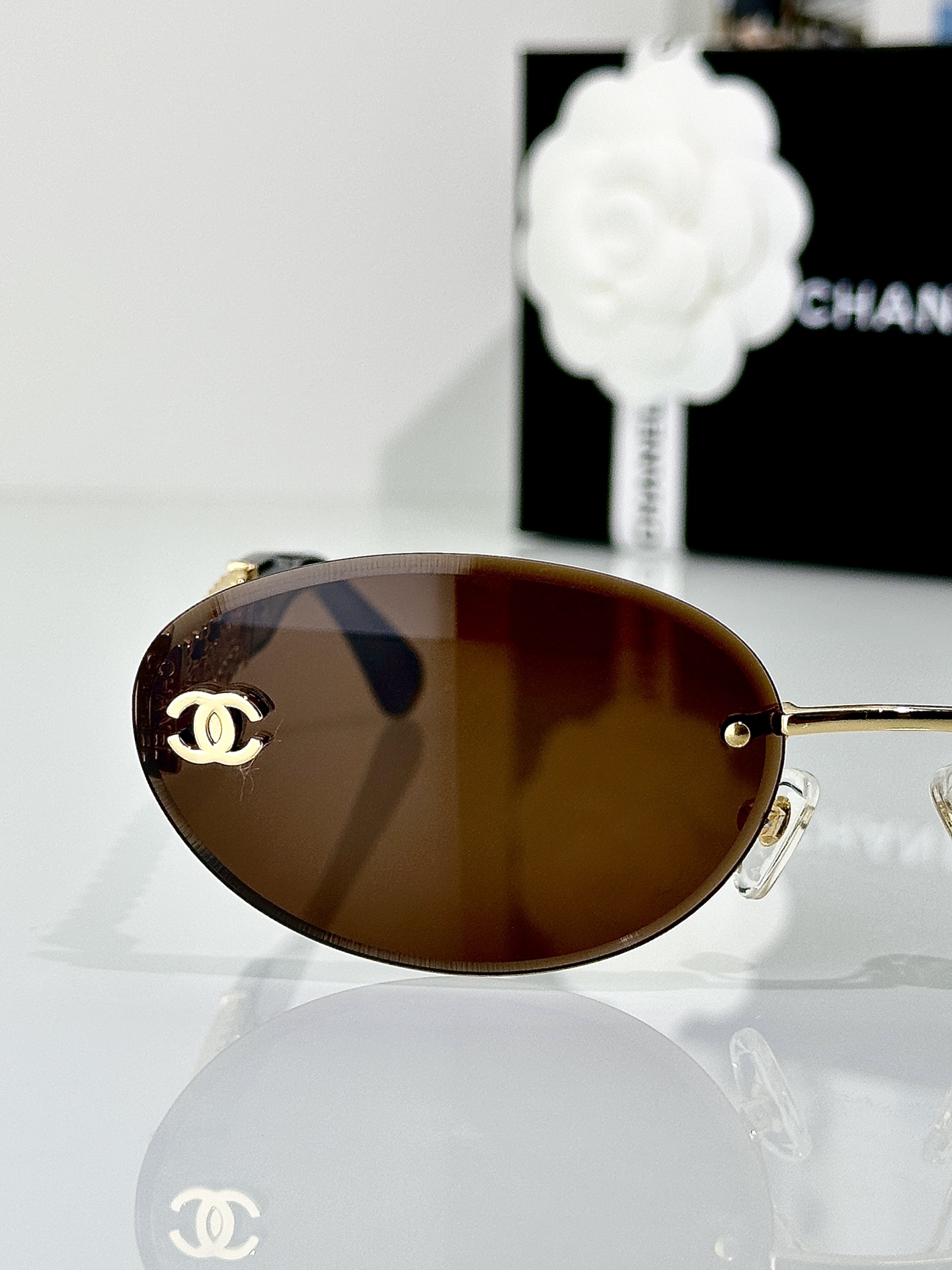 Chanel Sunglasses CH1901Q