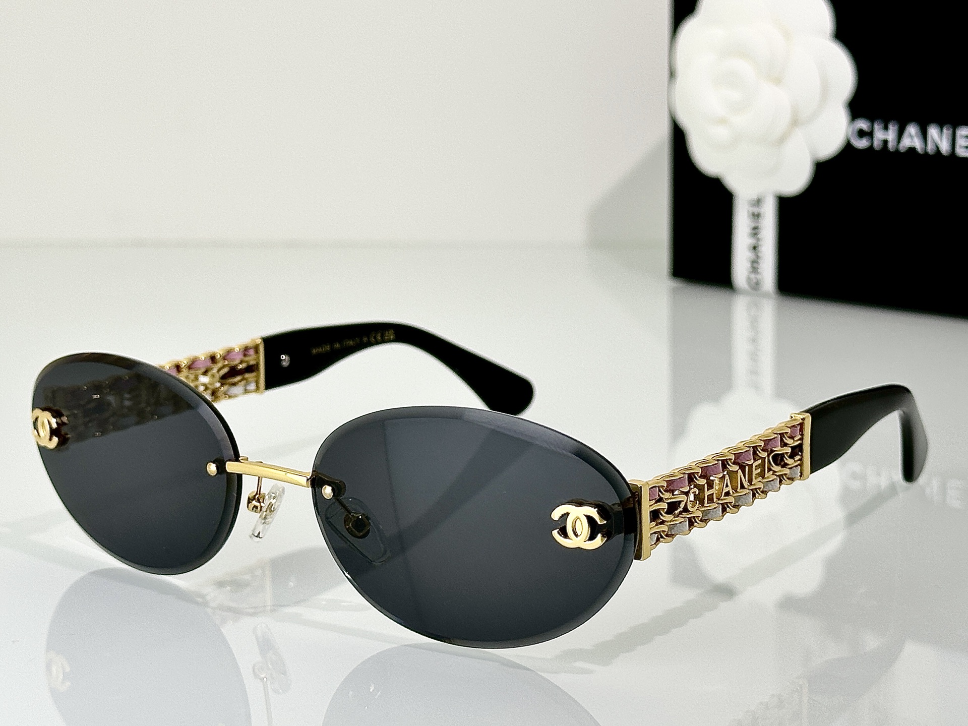 Chanel Sunglasses CH1901Q