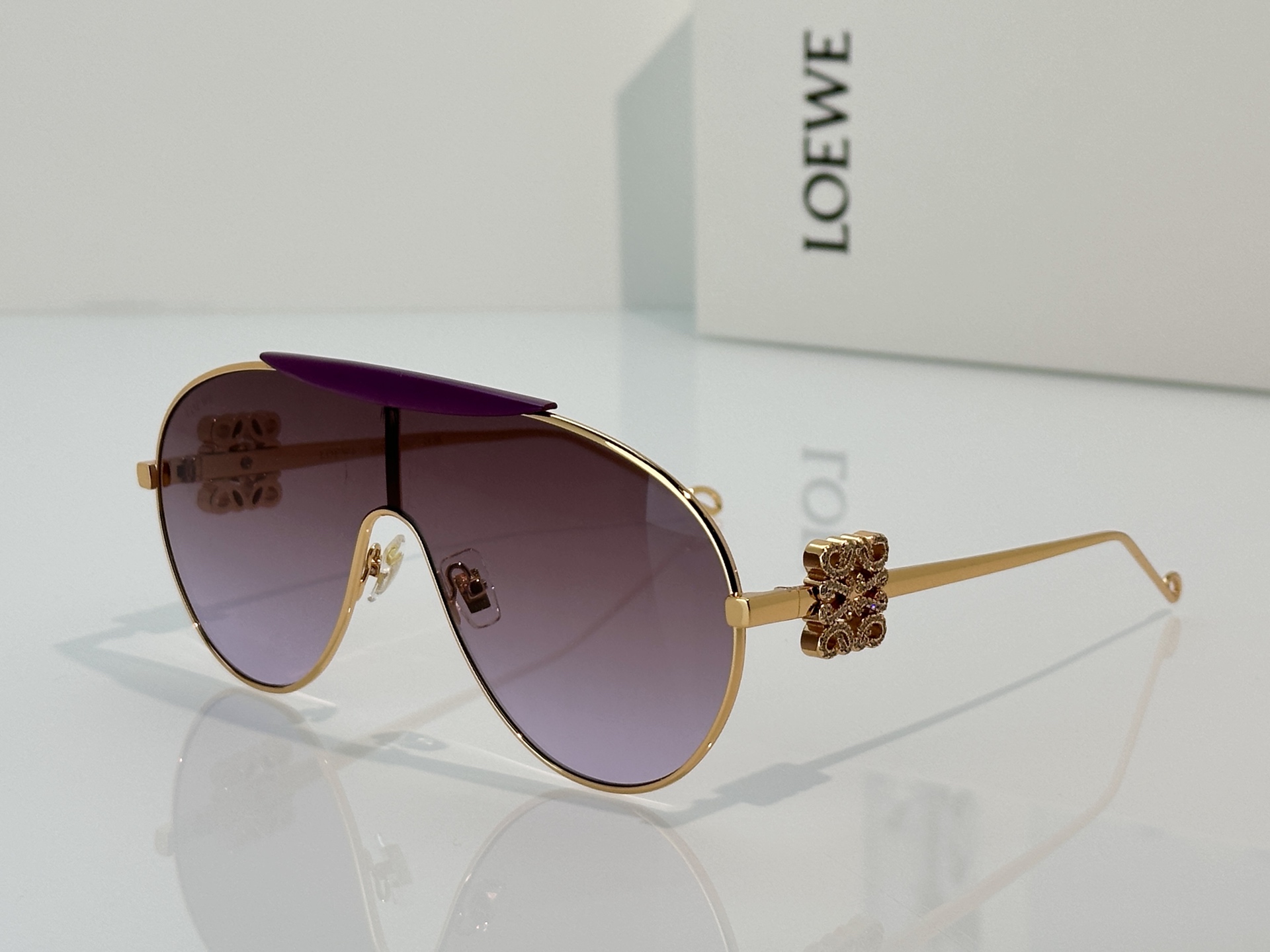 Designer Sunglasses LW1736LS
