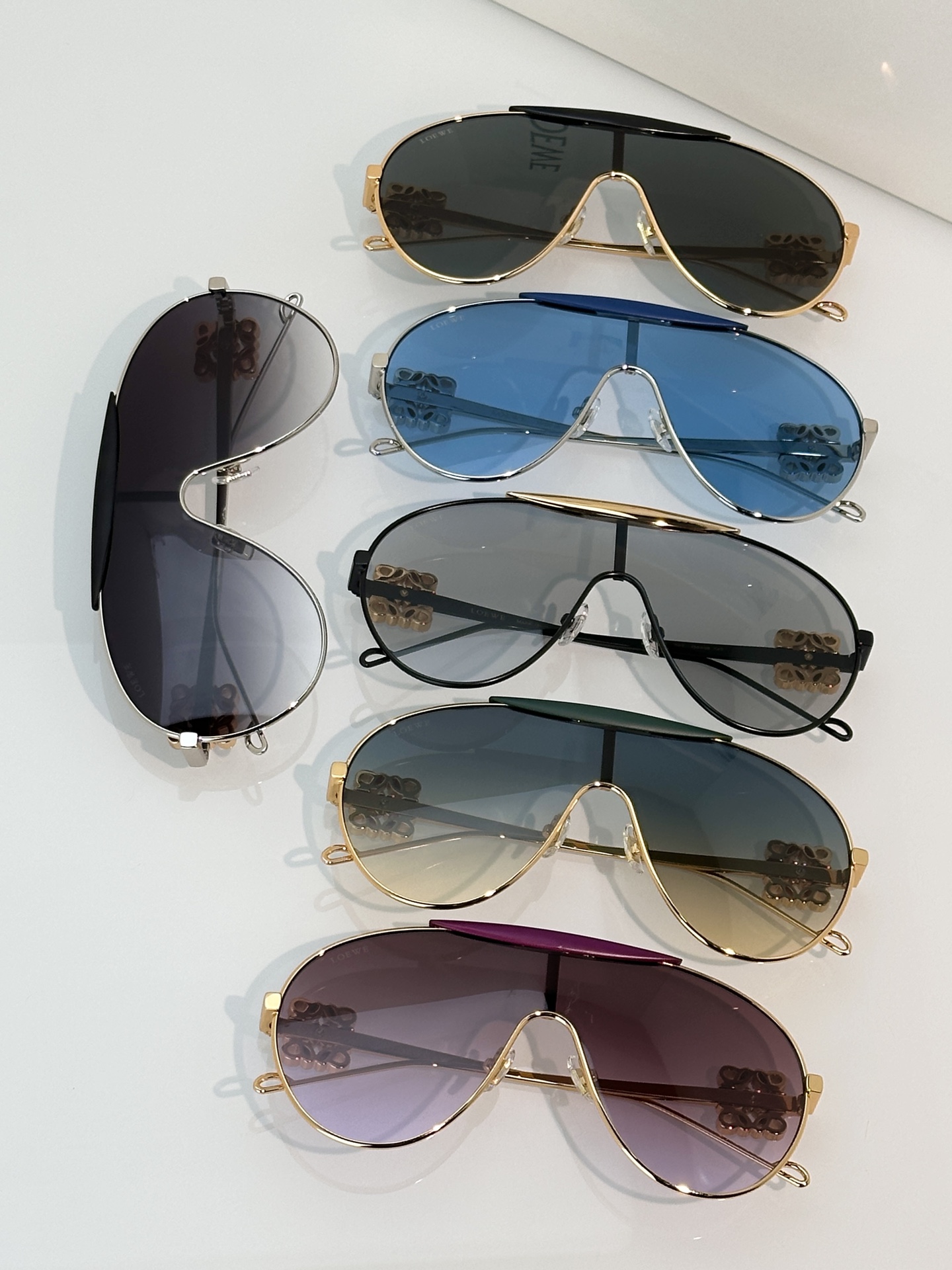 Designer Sunglasses LW1736LS