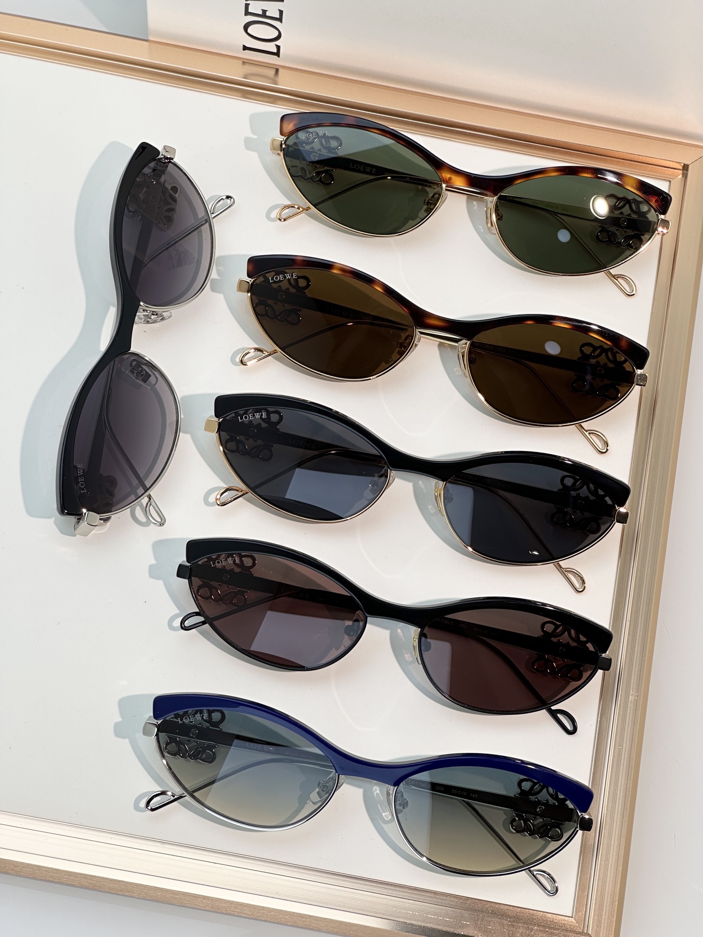 Designer Sunglasses LW1738LS