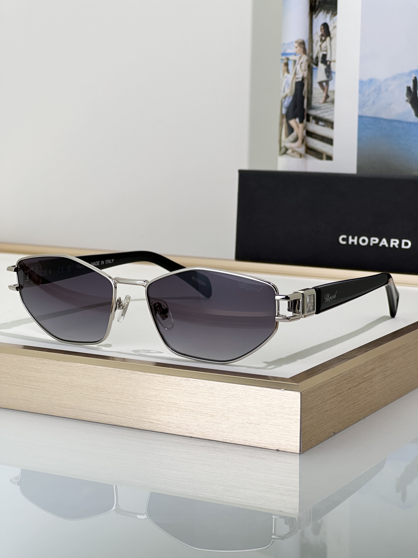 Designer Sunglasses SCHM13S