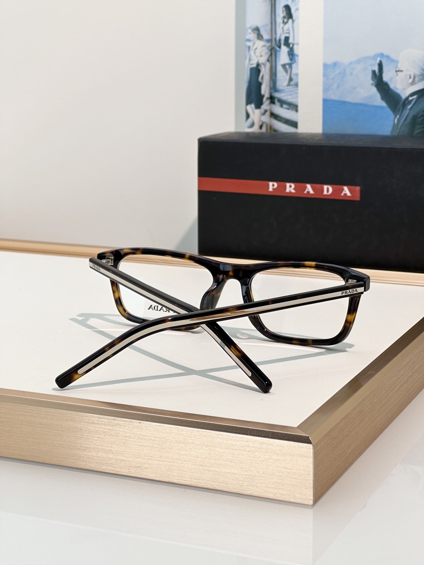 Designer Sunglasses VPR