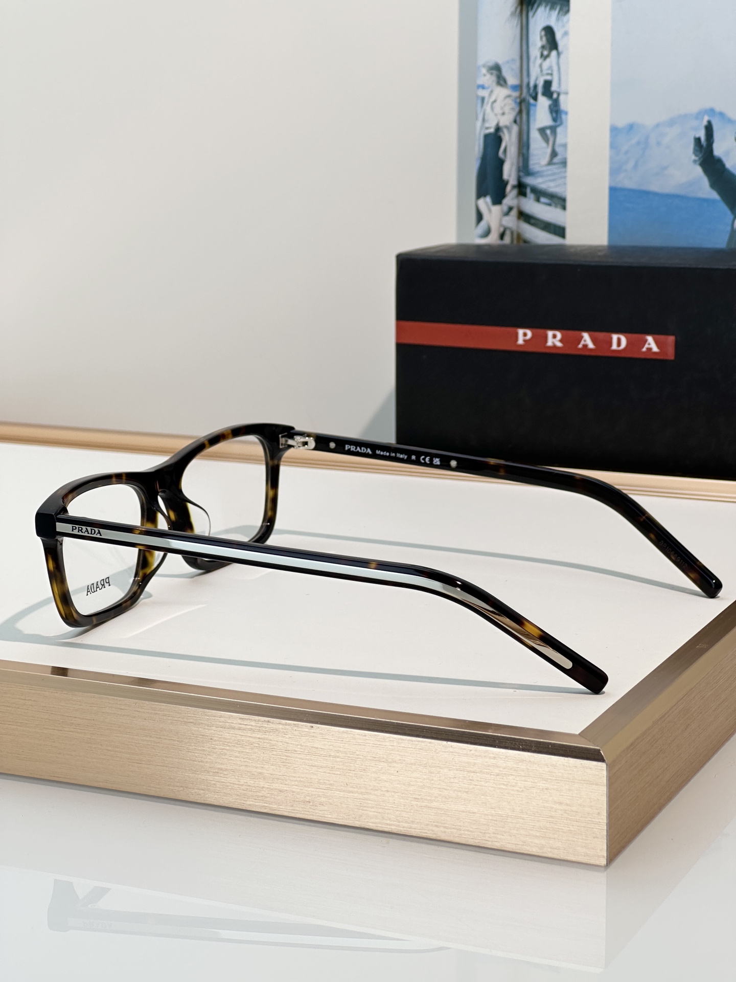 Designer Sunglasses VPR