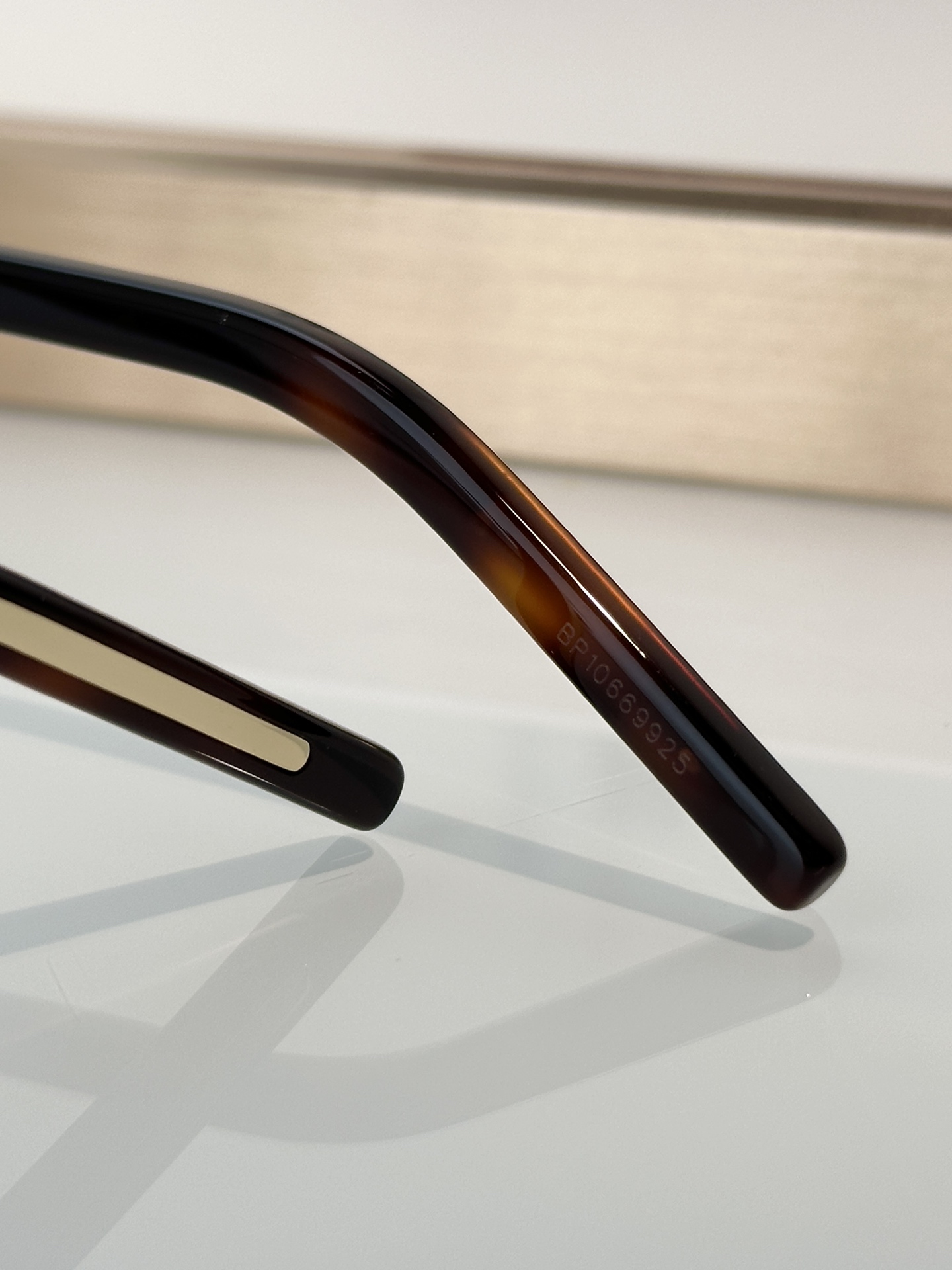 Designer Sunglasses VPR