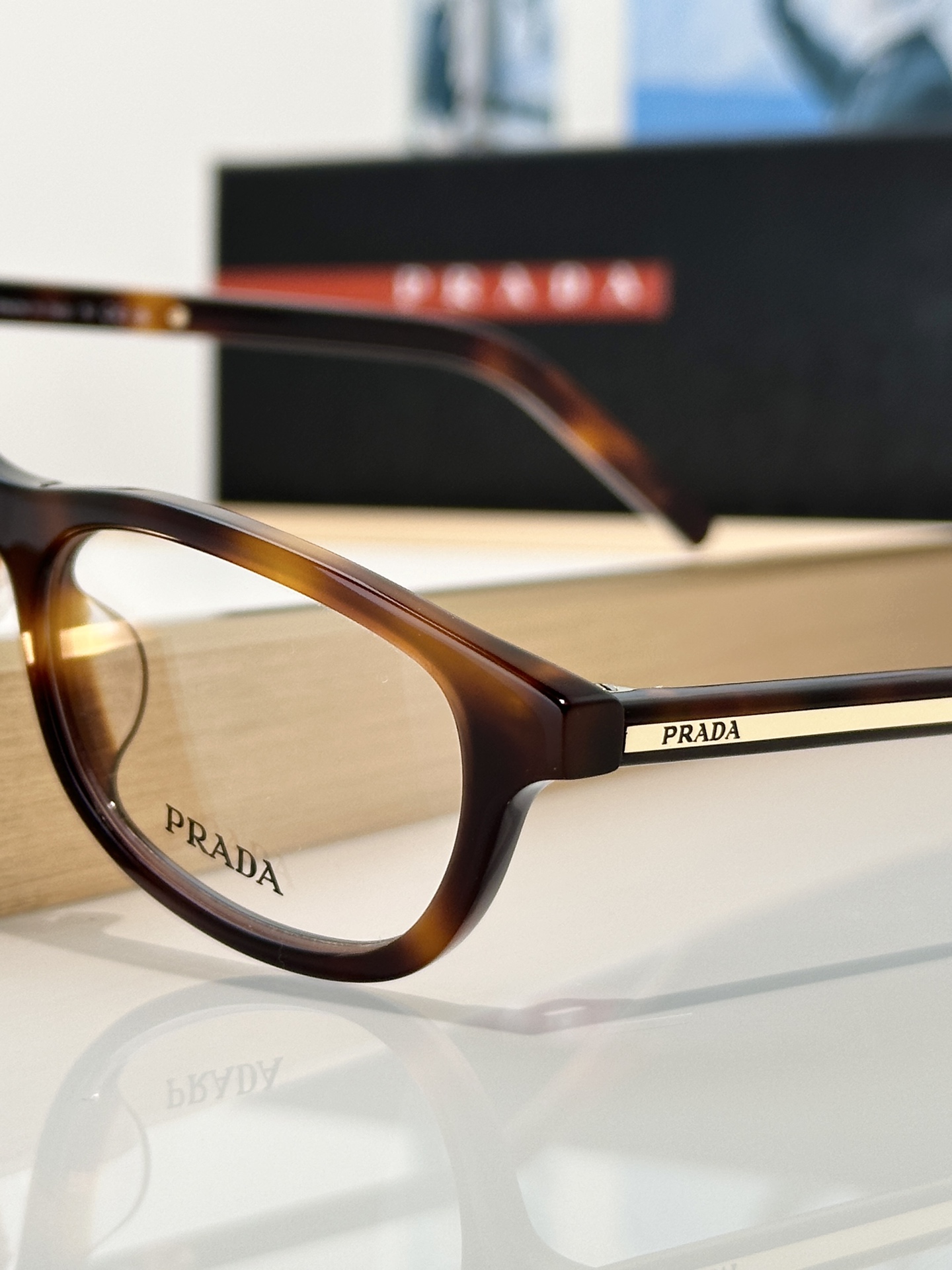 Designer Sunglasses VPR