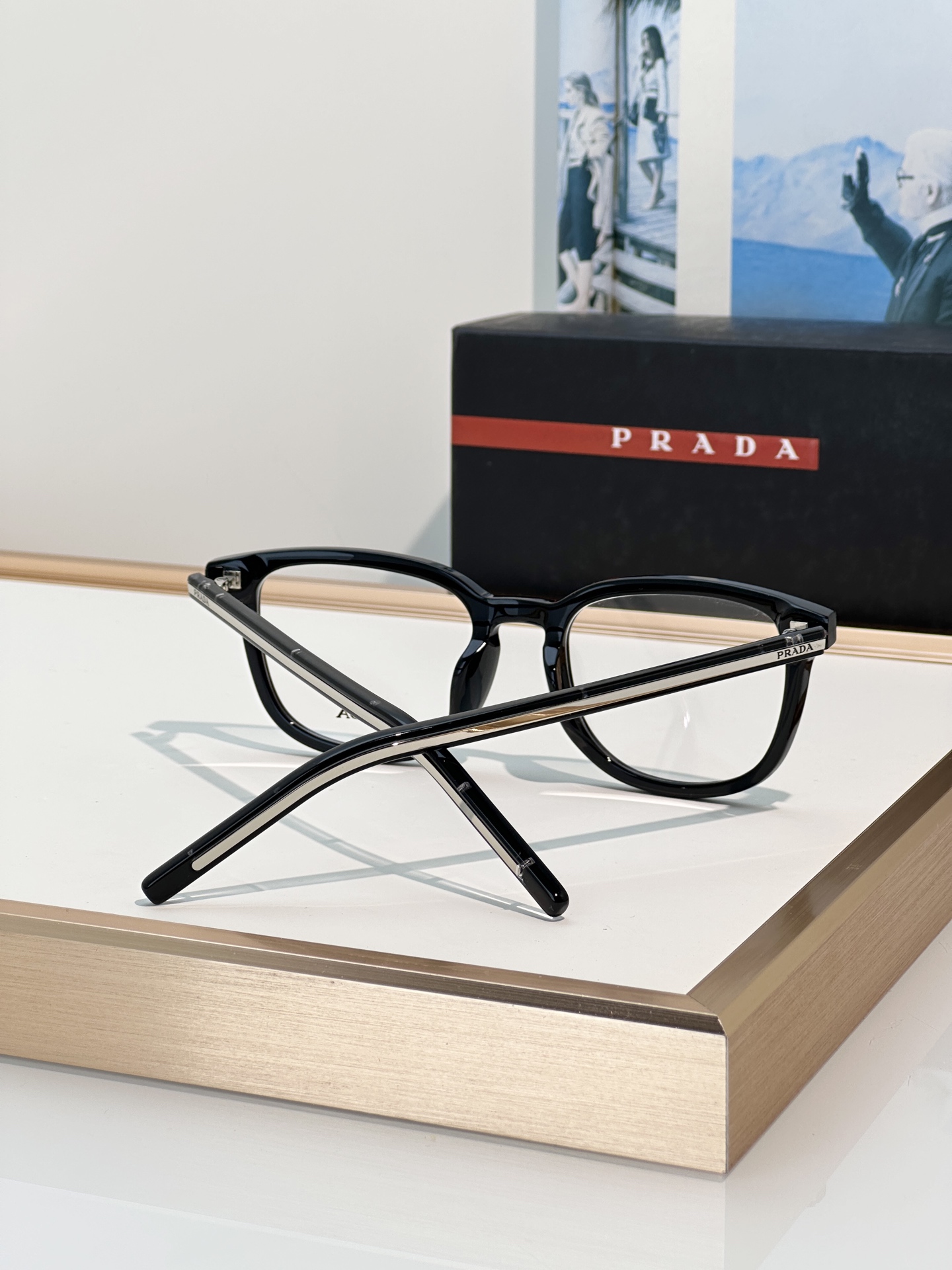 Designer Sunglasses VPR