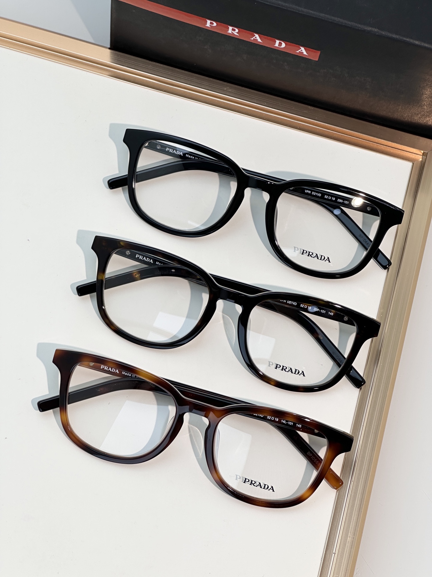 Designer Sunglasses VPR