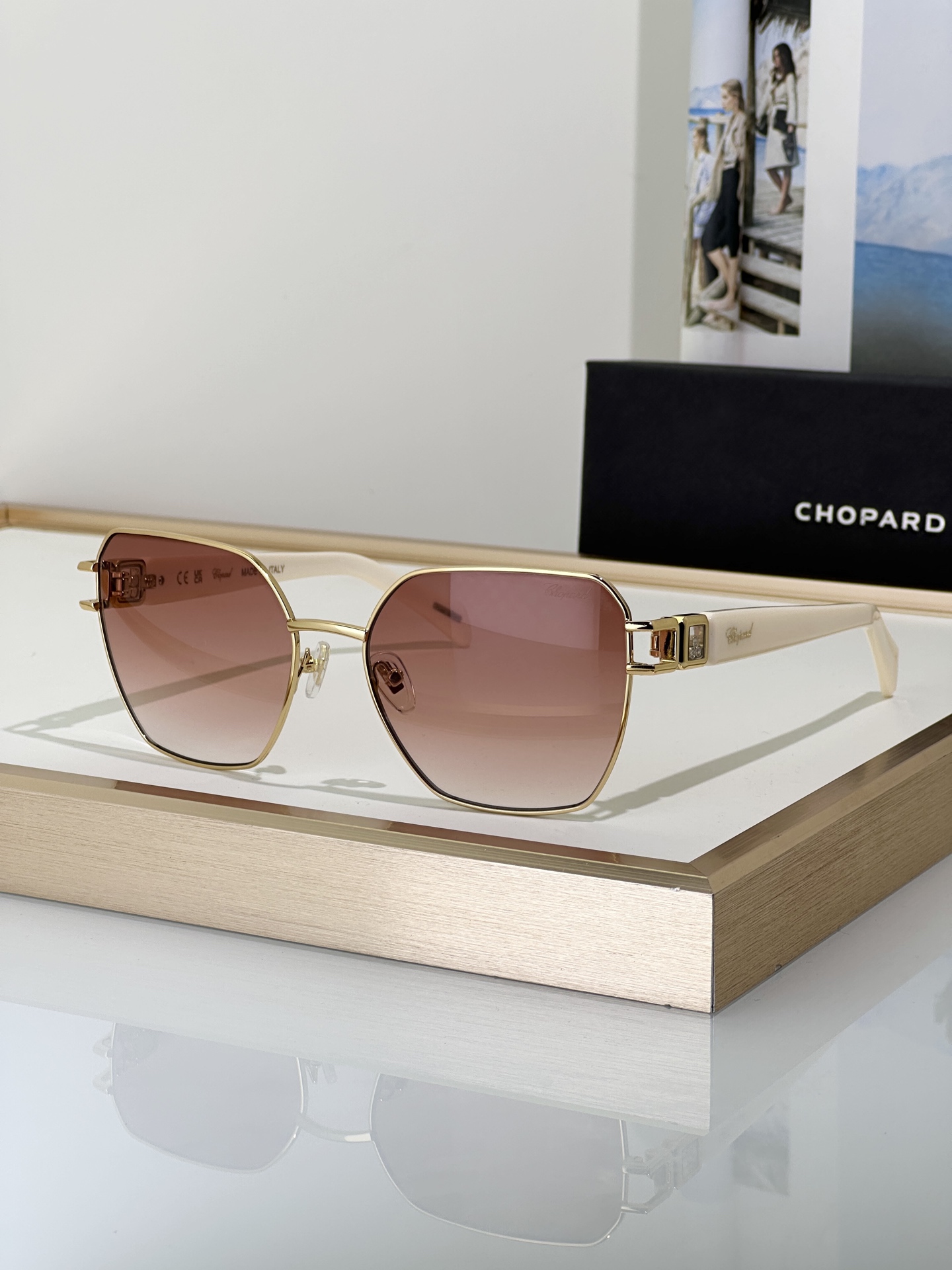 Designer Sunglasses SCHM22S