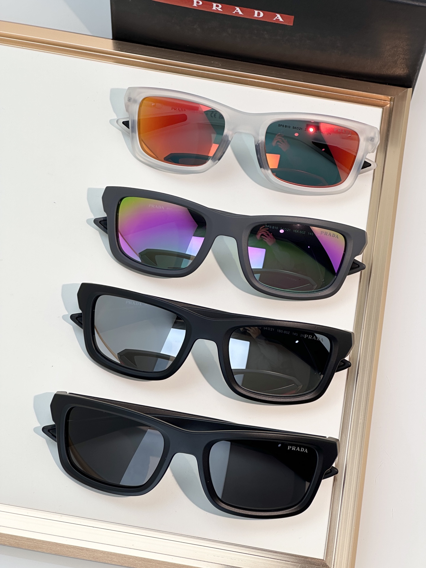 Designer Sunglasses SPS