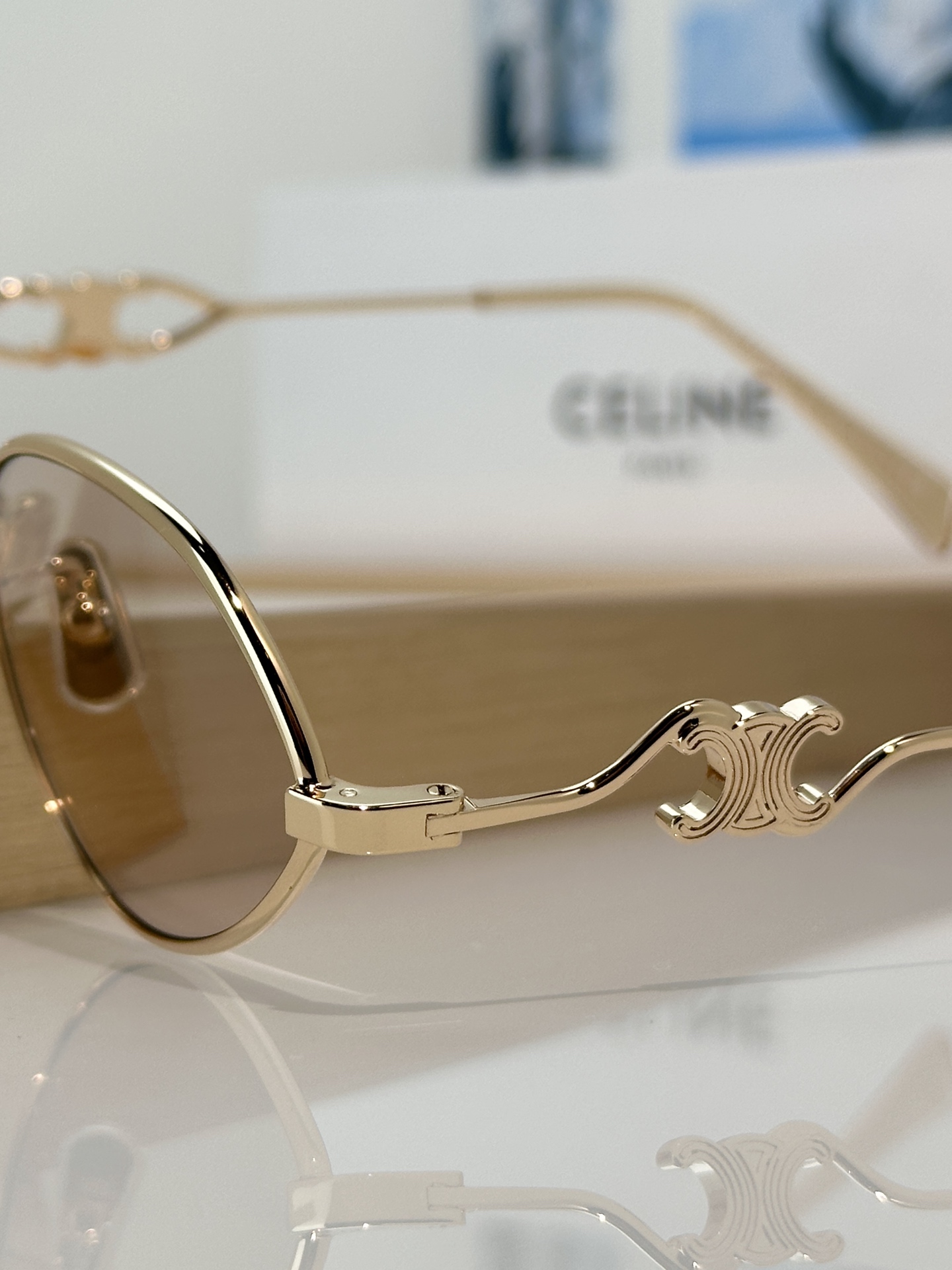Designer Sunglasses CL40354U