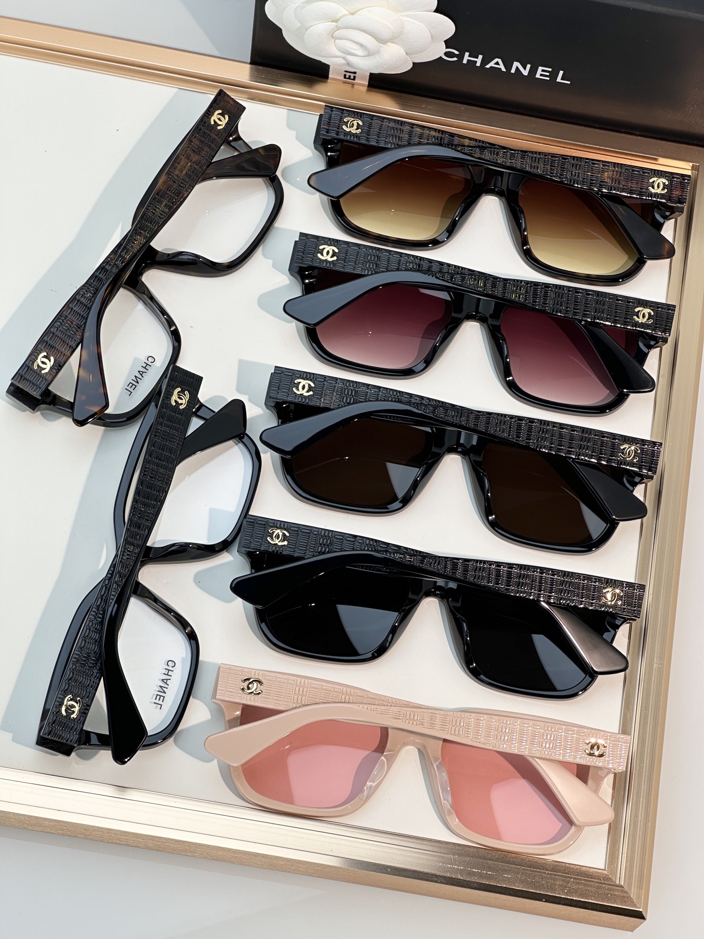 Chanel Sunglasses CH3513