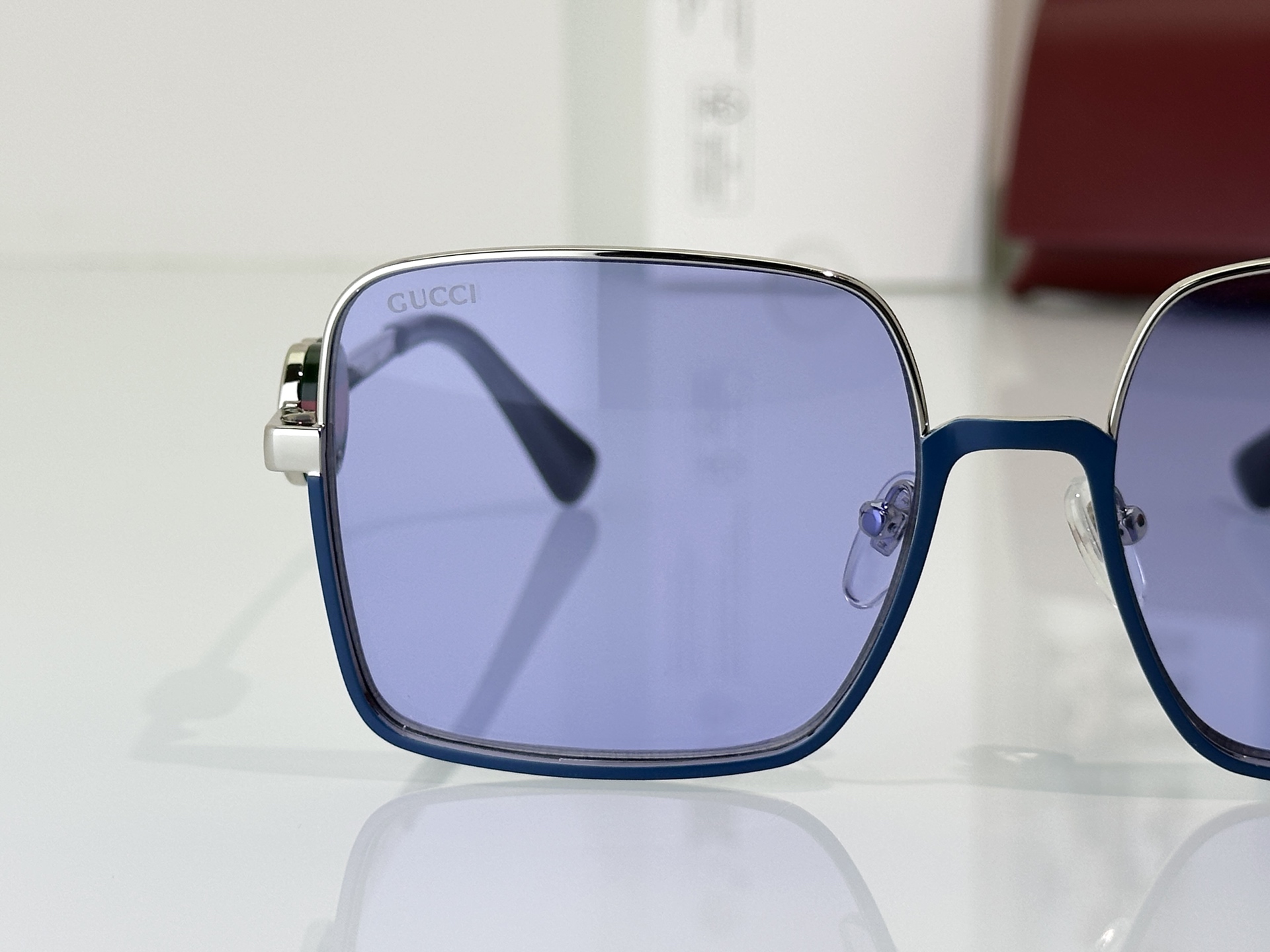 Gucci Sunglasses GG7235