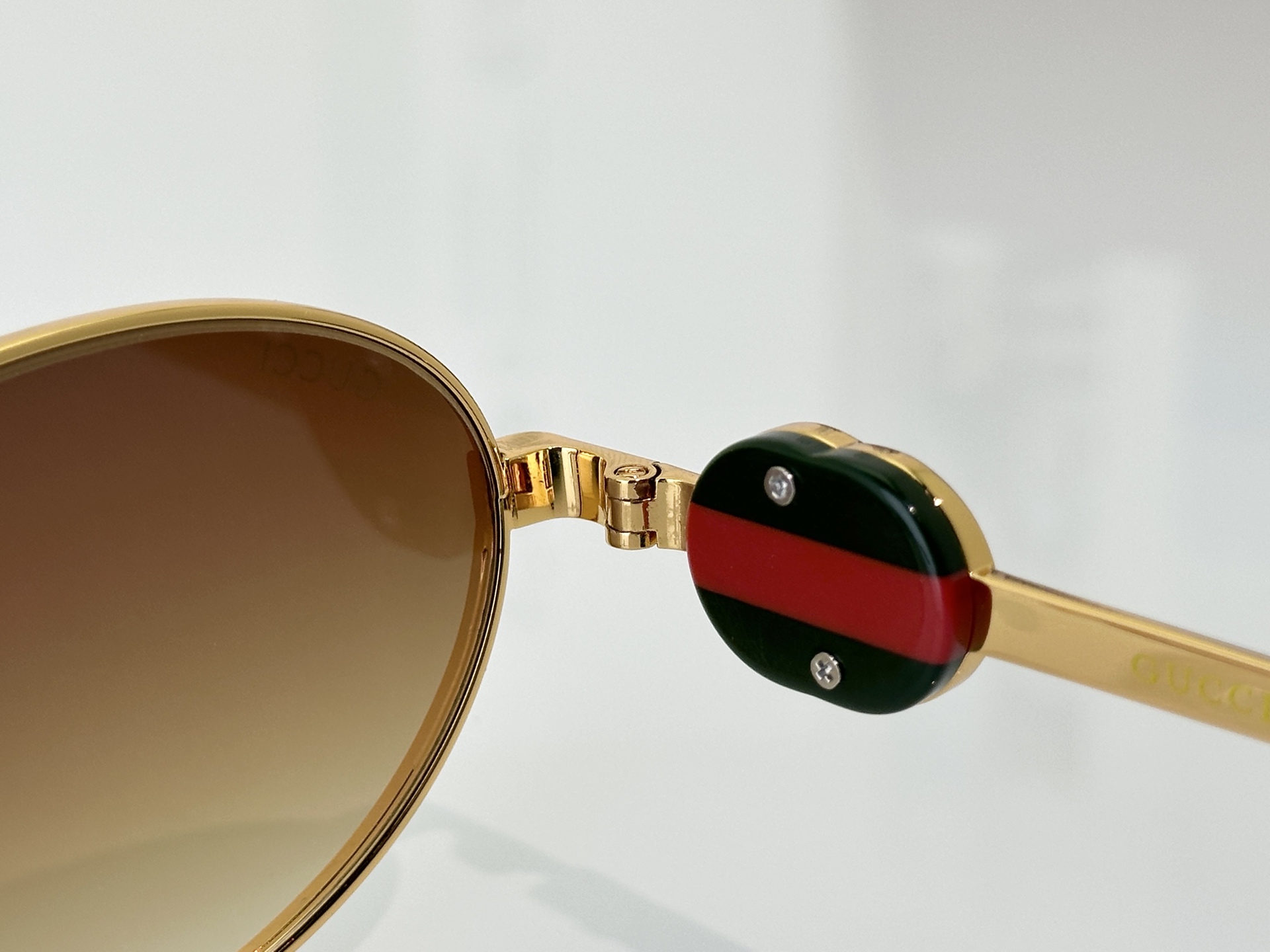 Gucci Sunglasses GG7234