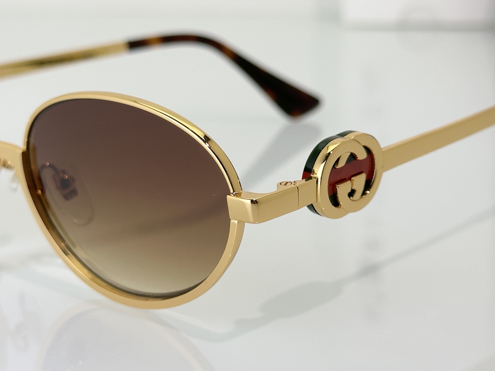 Gucci Sunglasses GG7234