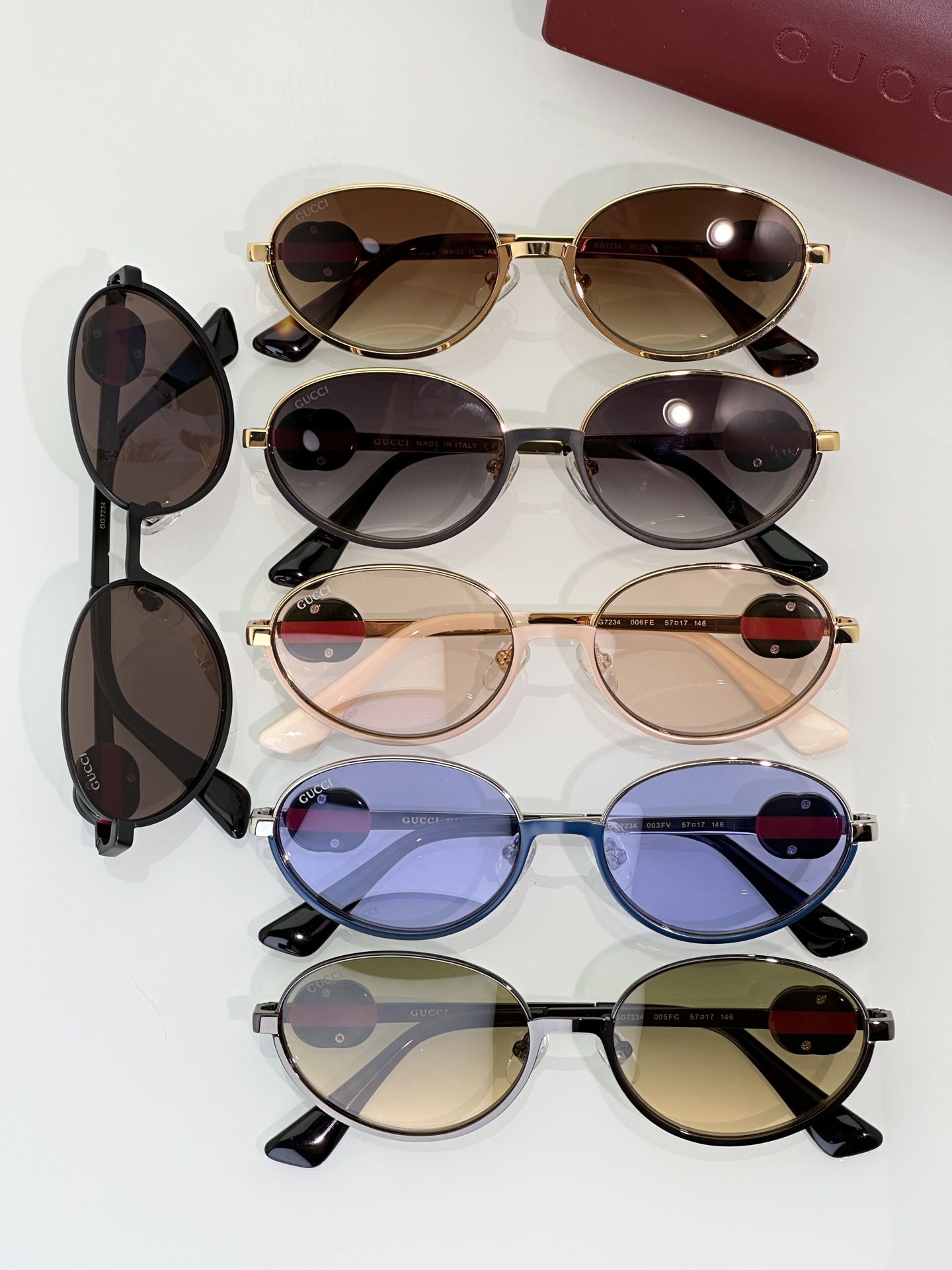 Gucci Sunglasses GG7234