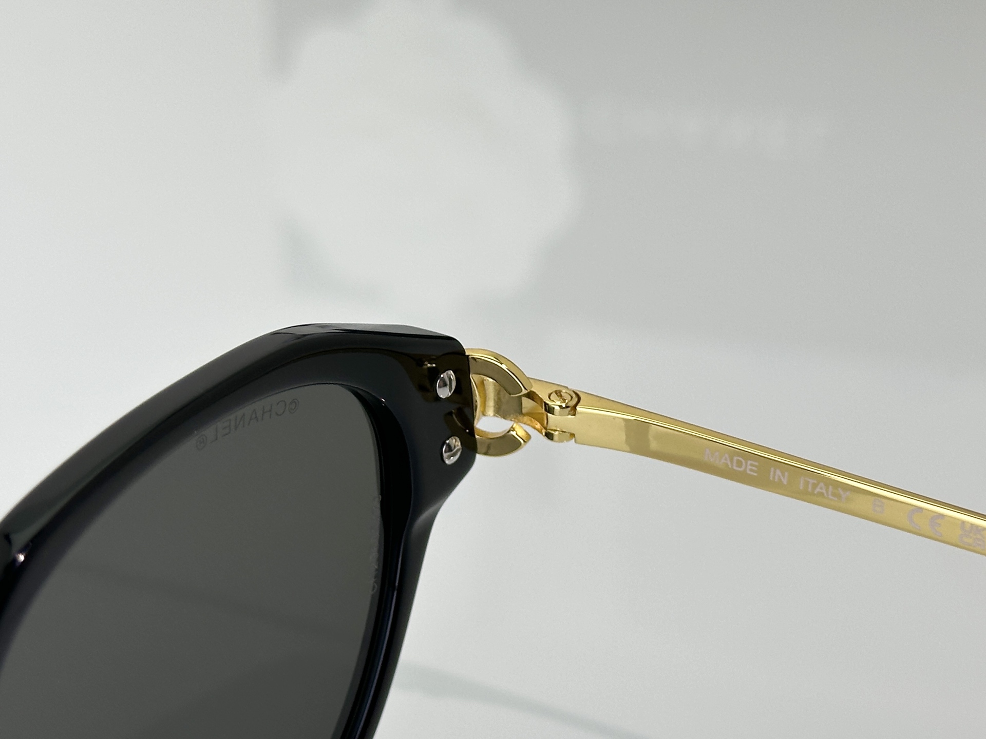 Chanel Sunglasses CH3515