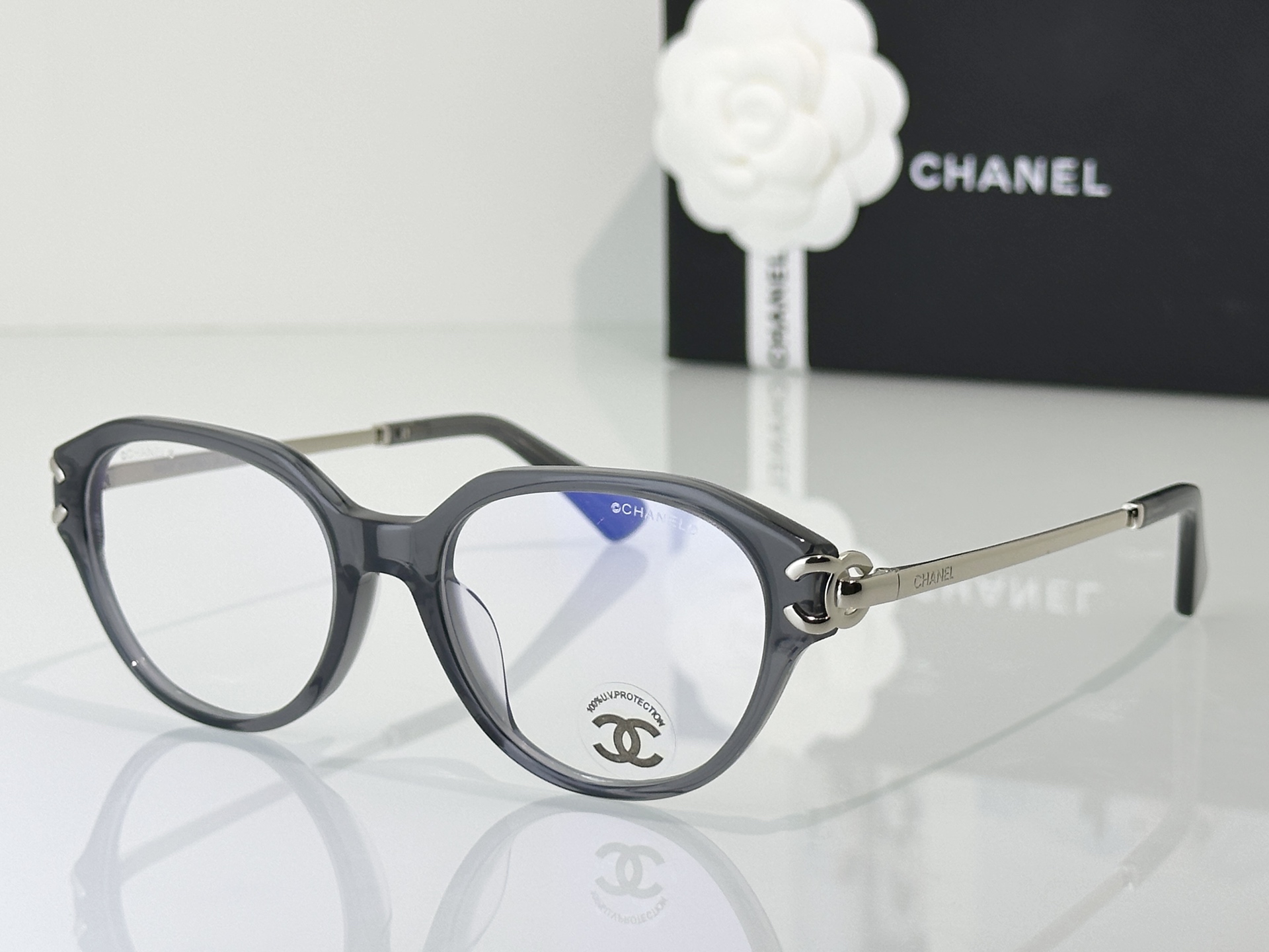 Chanel Sunglasses CH3515