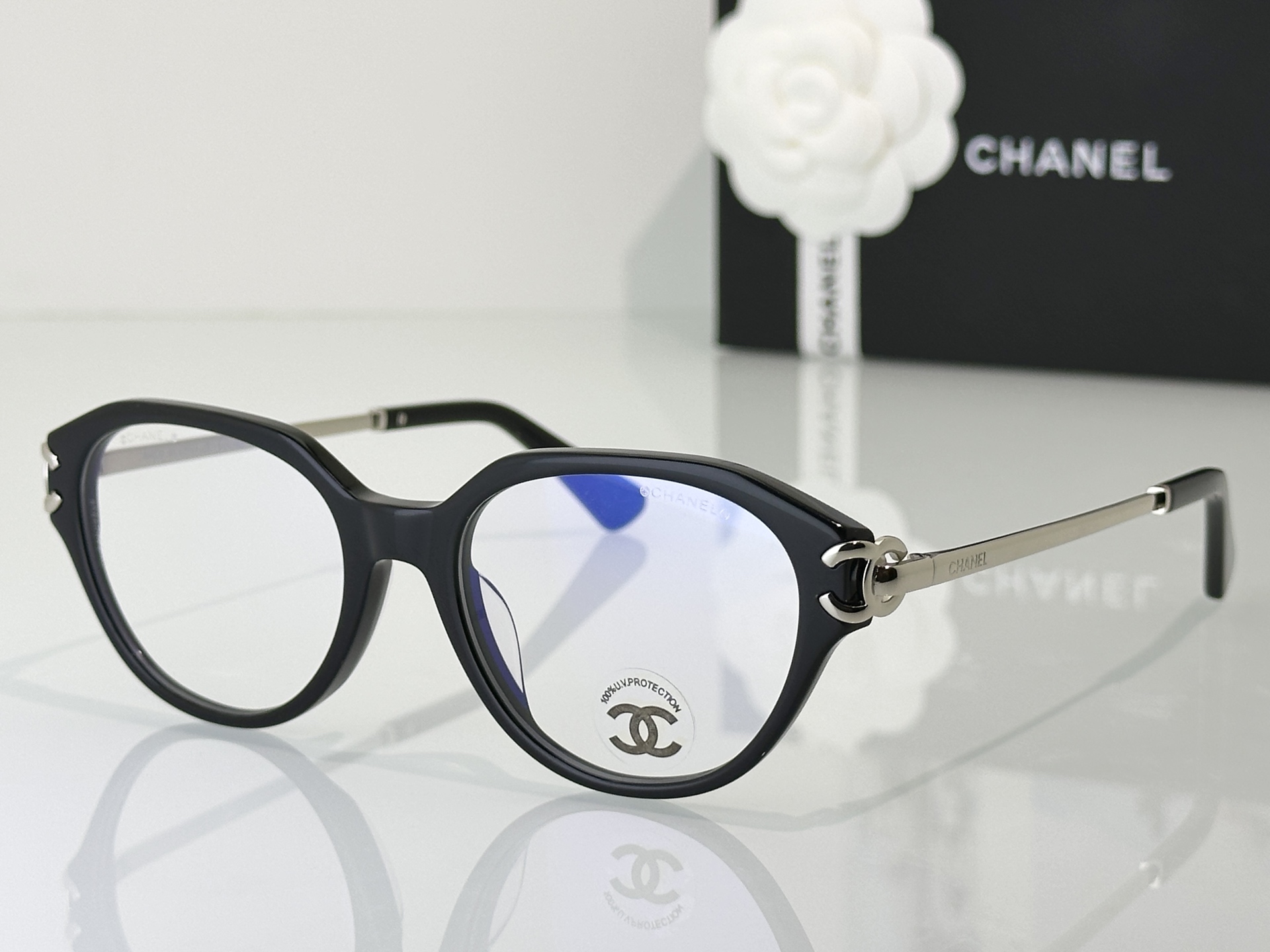 Chanel Sunglasses CH3515