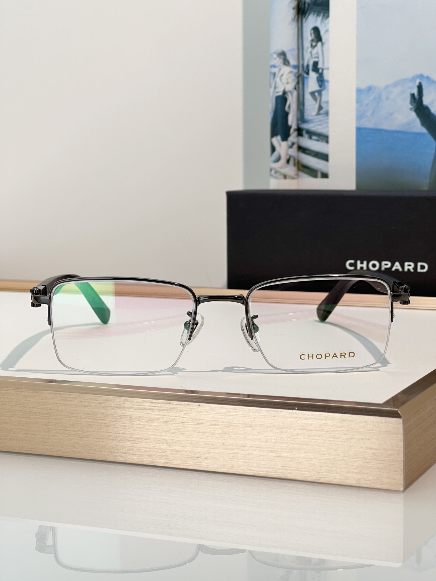 Designer Sunglasses VCHL39J