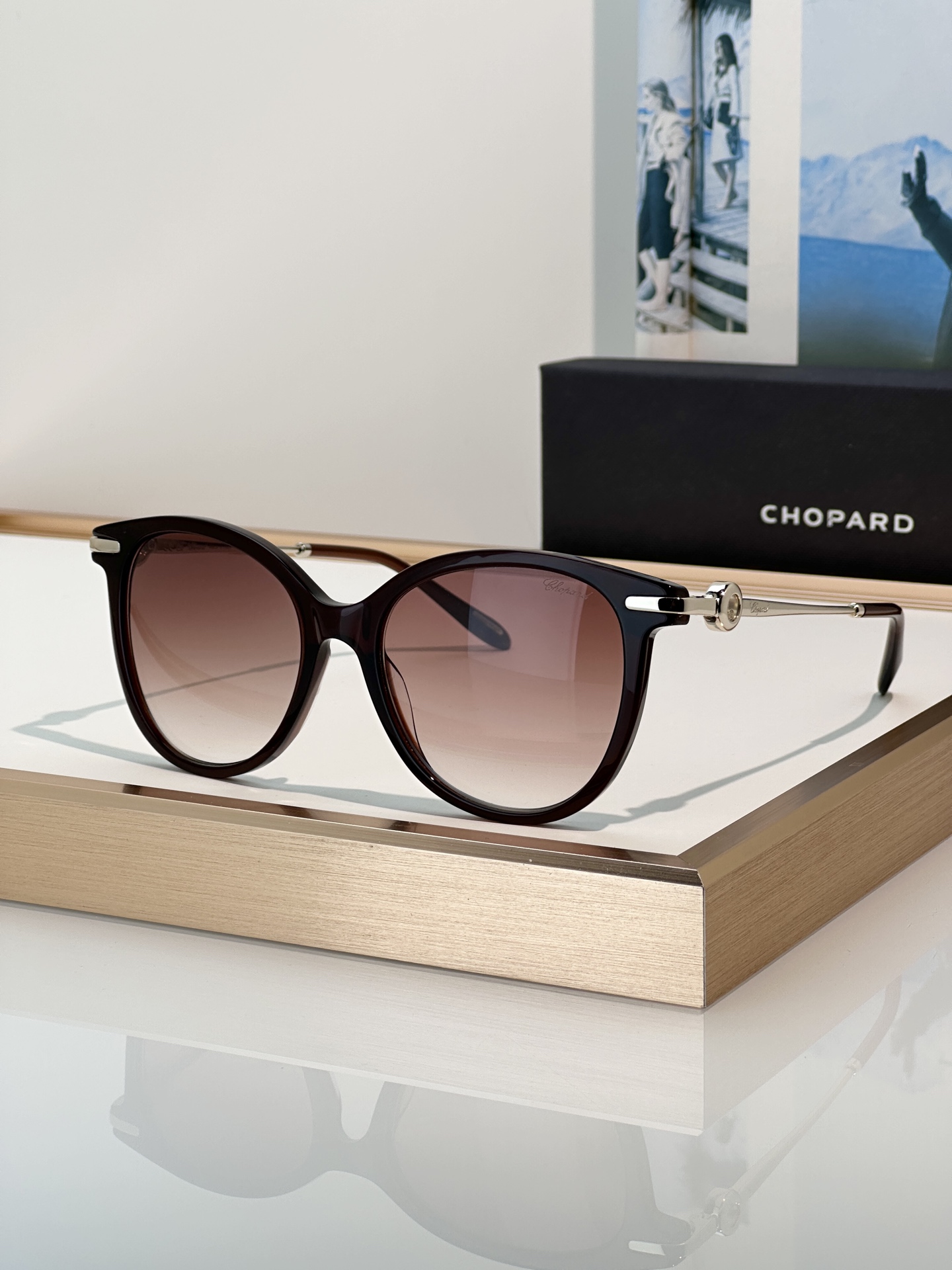 Designer Sunglasses SCH366S