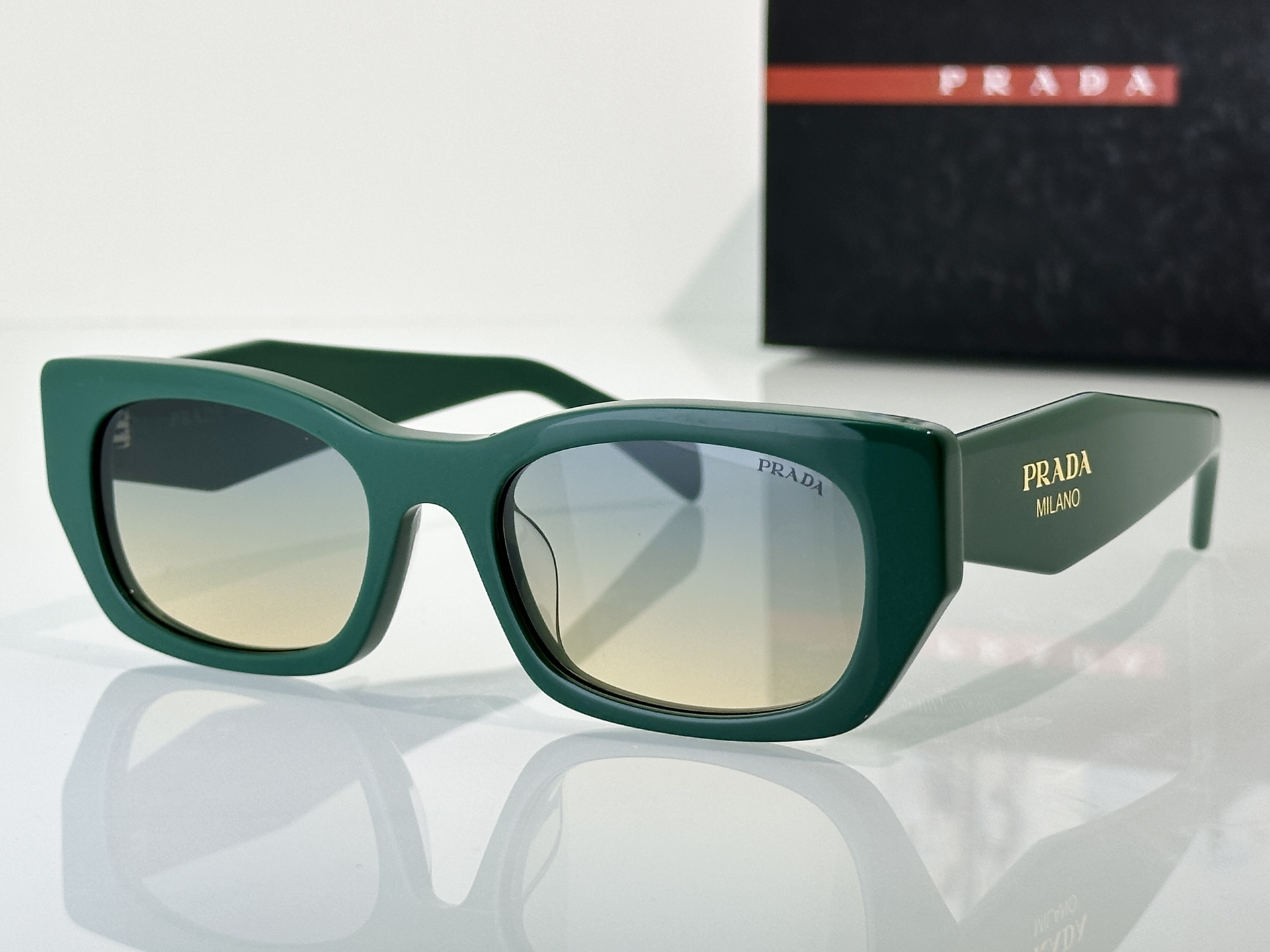 Prada Sunglasses PRB05S