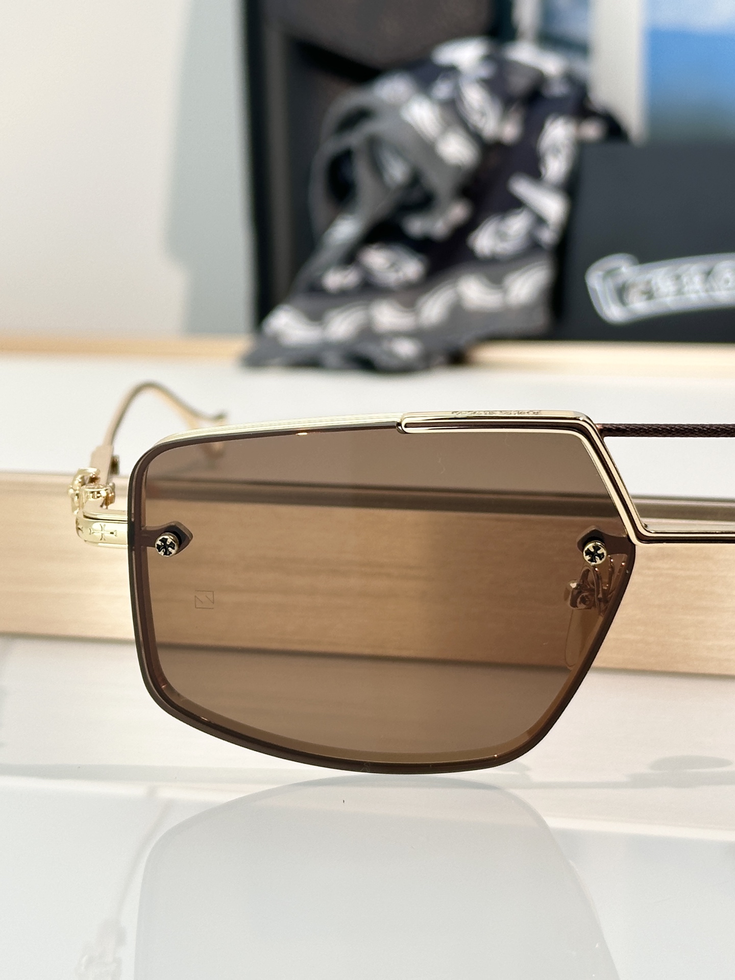 Designer Sunglasses LOVEROD
