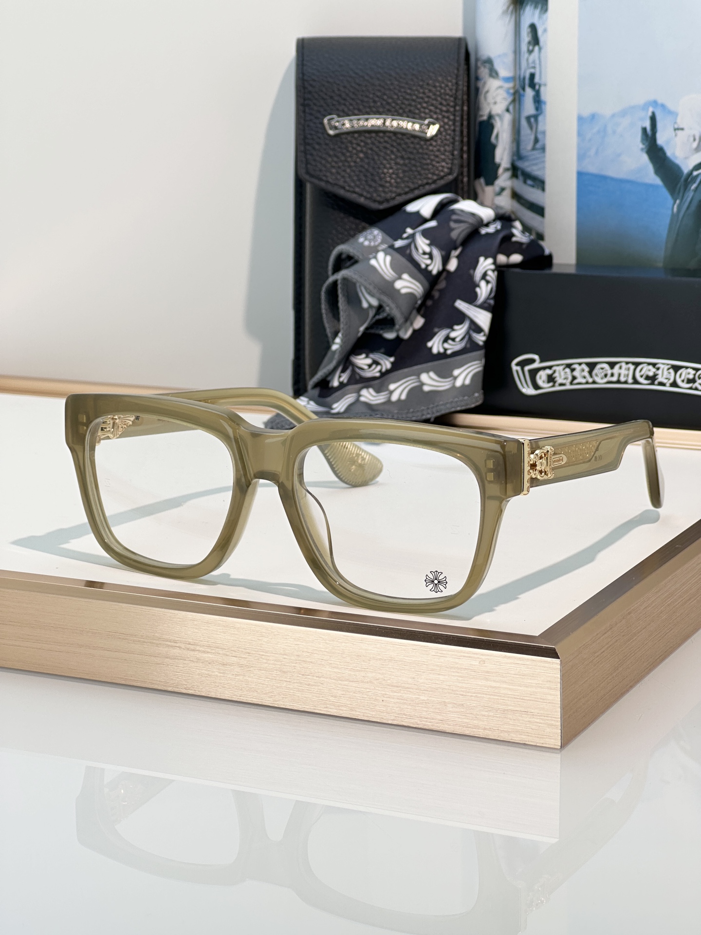 Designer Sunglasses Box-Officer
