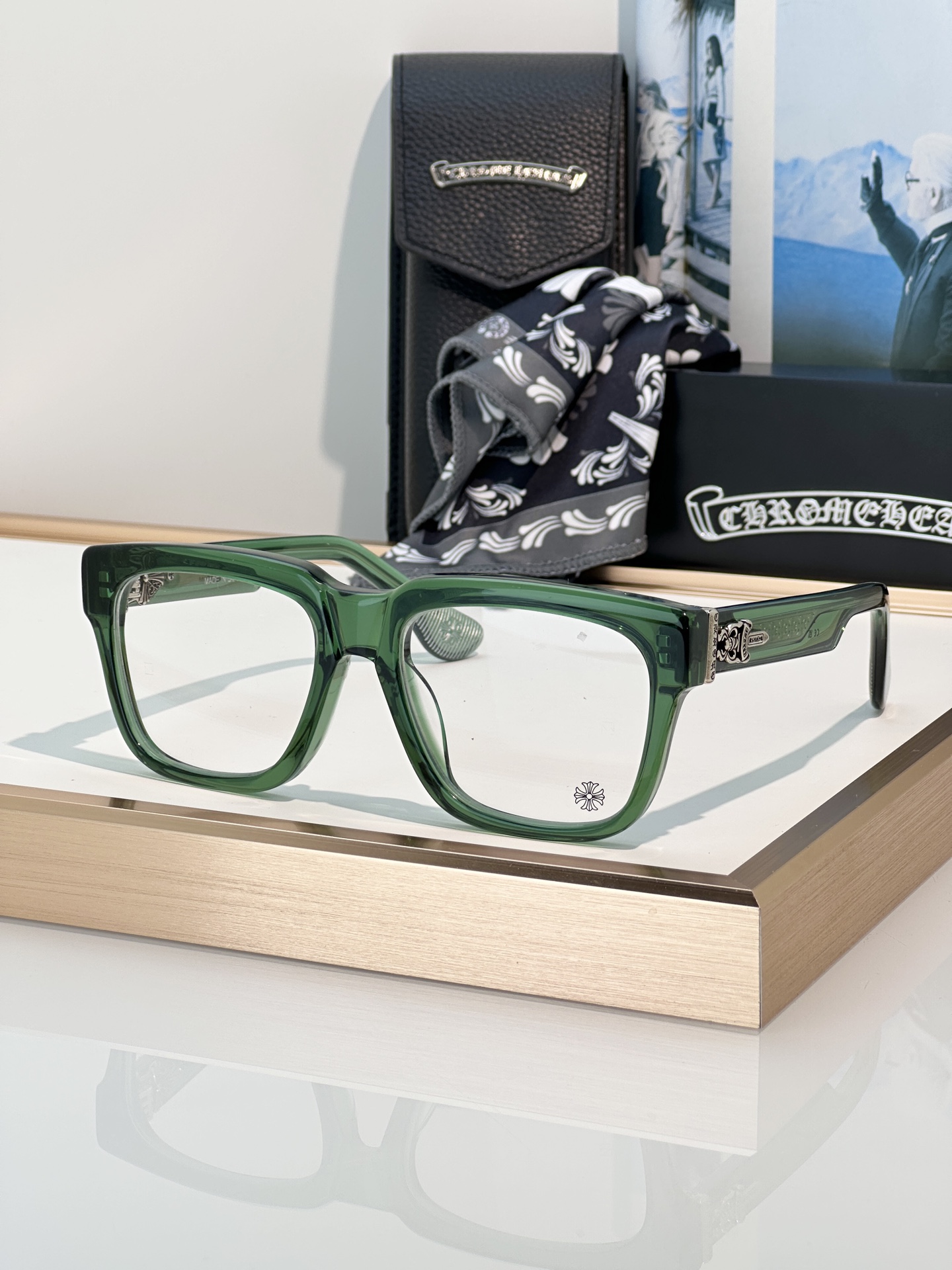 Designer Sunglasses Box-Officer