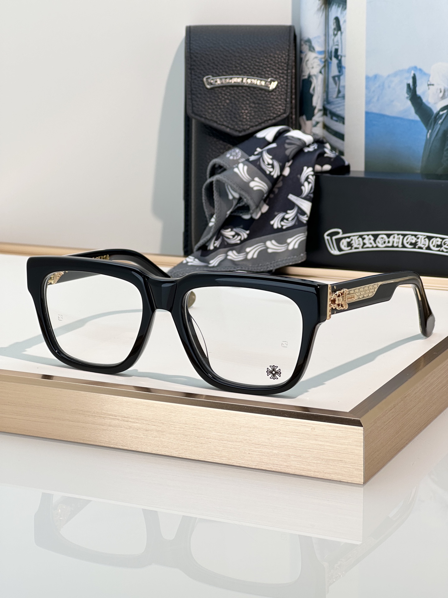 Designer Sunglasses Box-Officer
