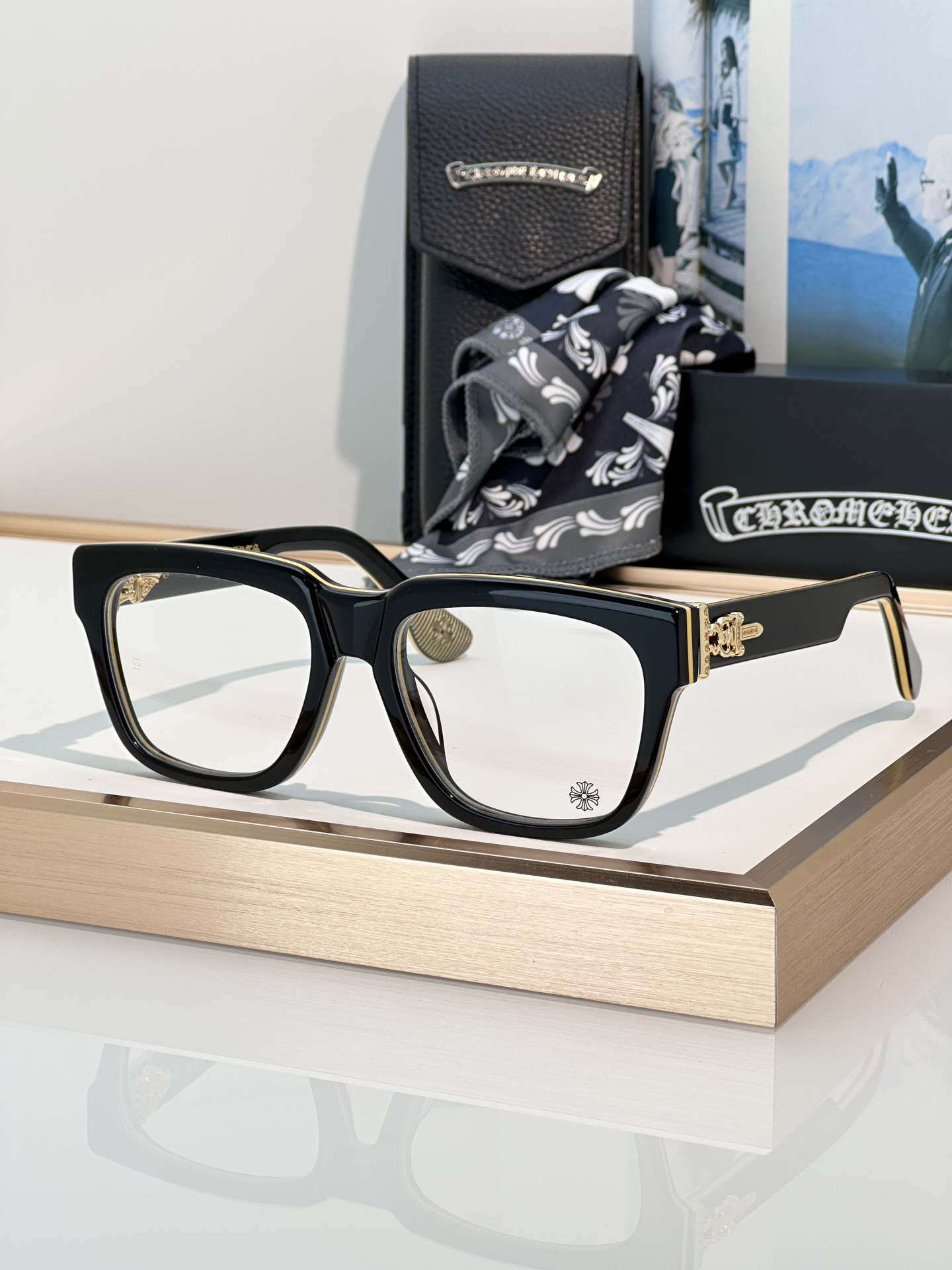 Designer Sunglasses Box-Officer