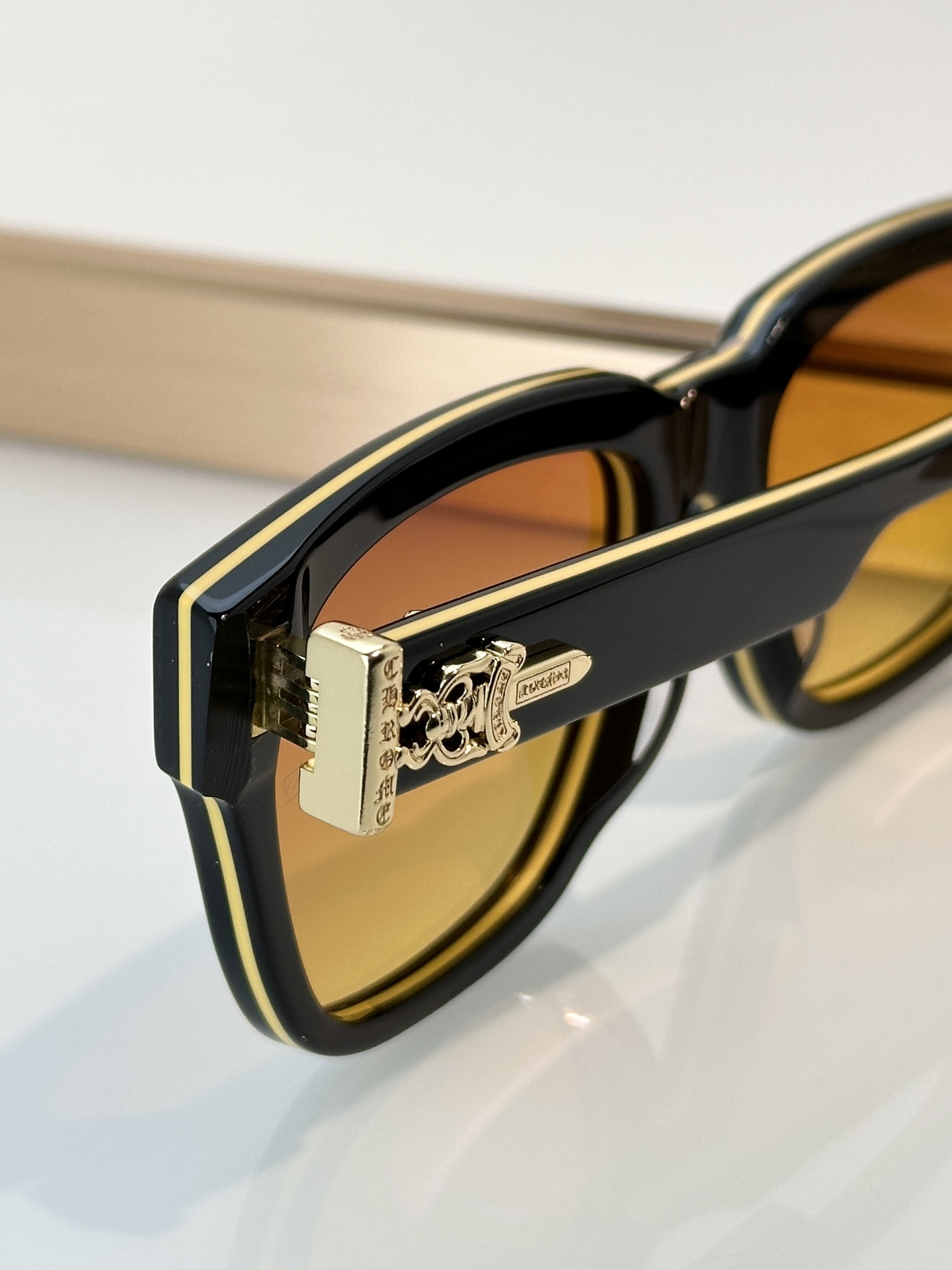Designer Sunglasses Box-Officer