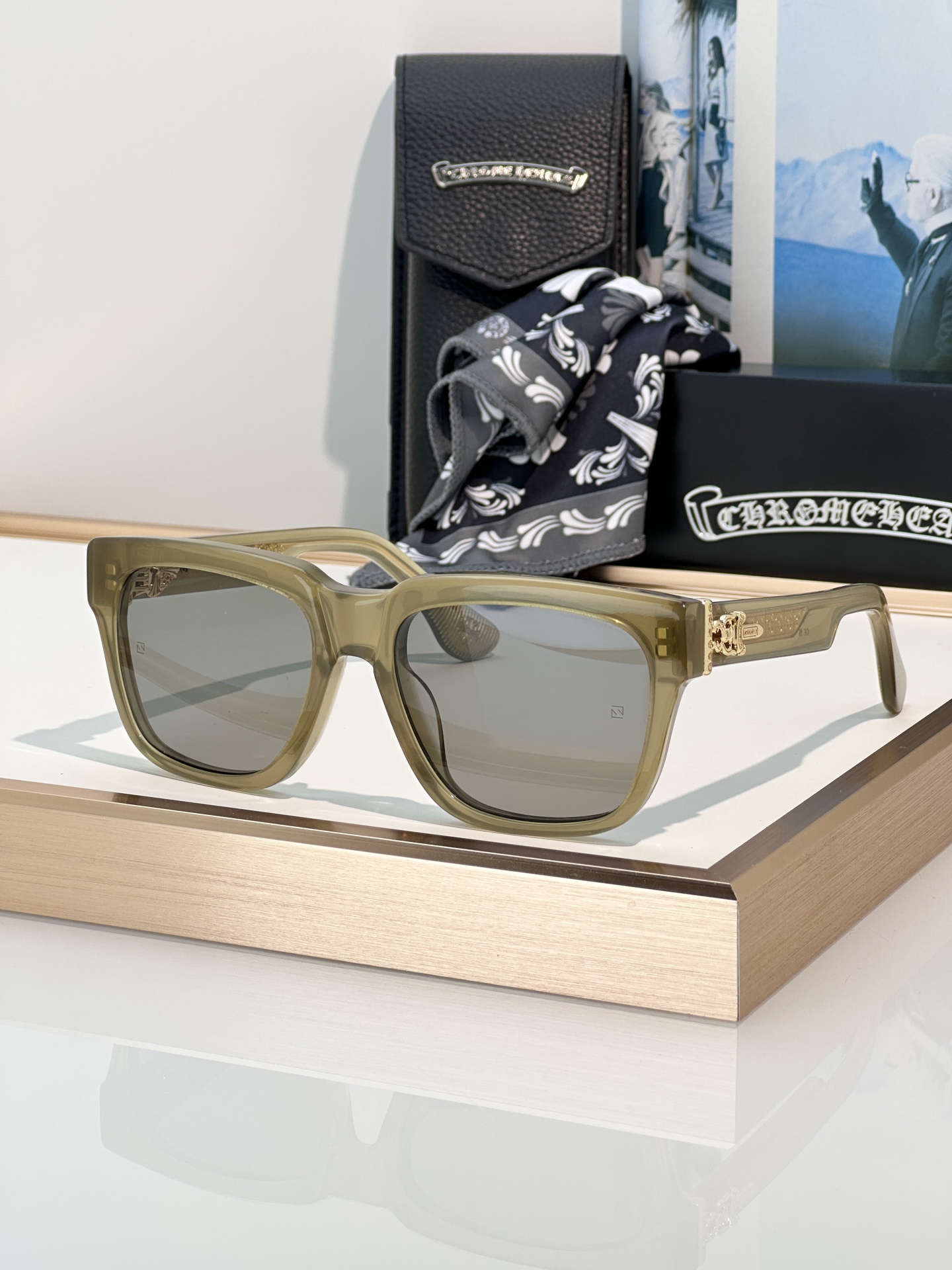 Designer Sunglasses Box-Officer