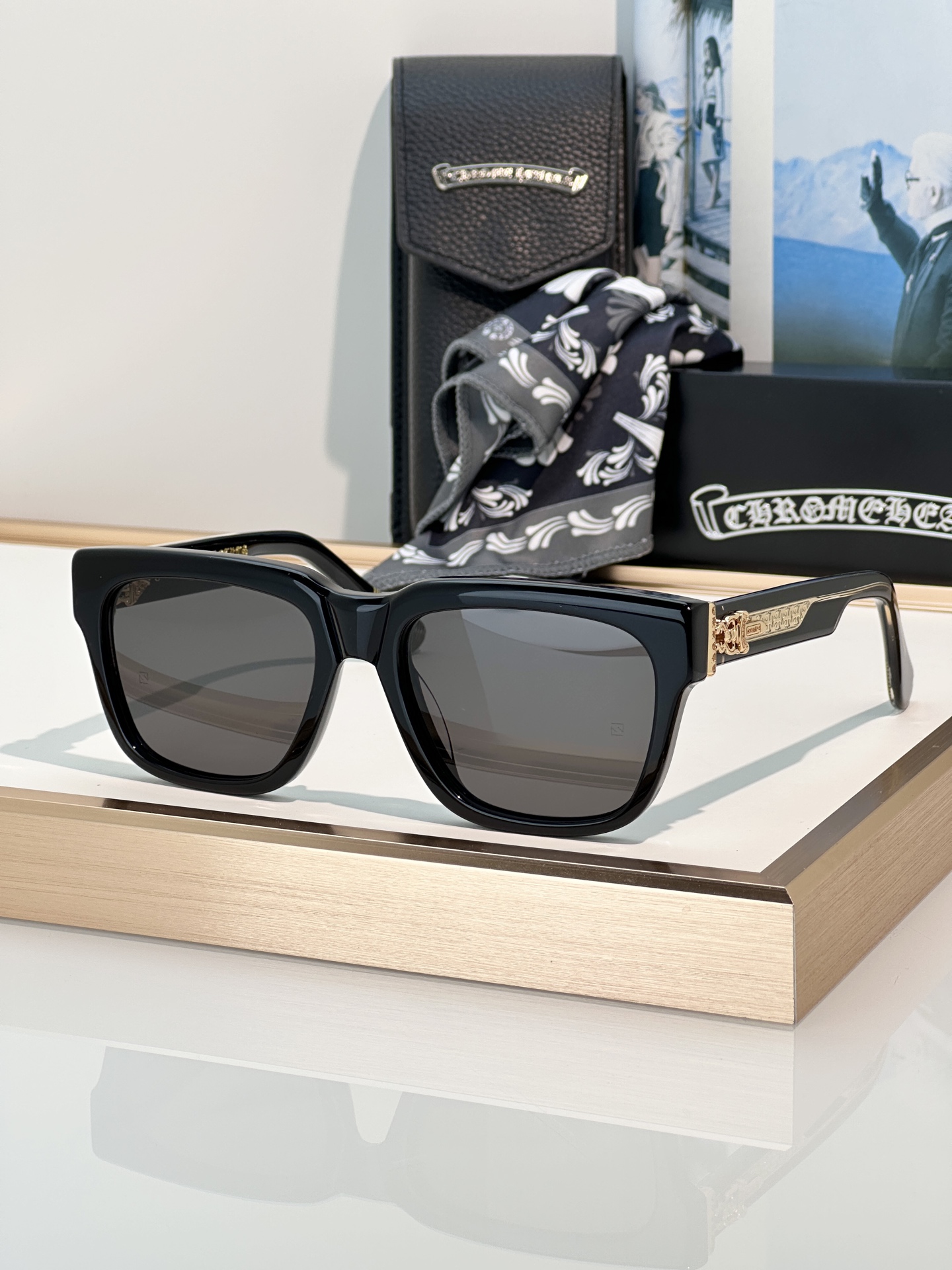 Designer Sunglasses Box-Officer