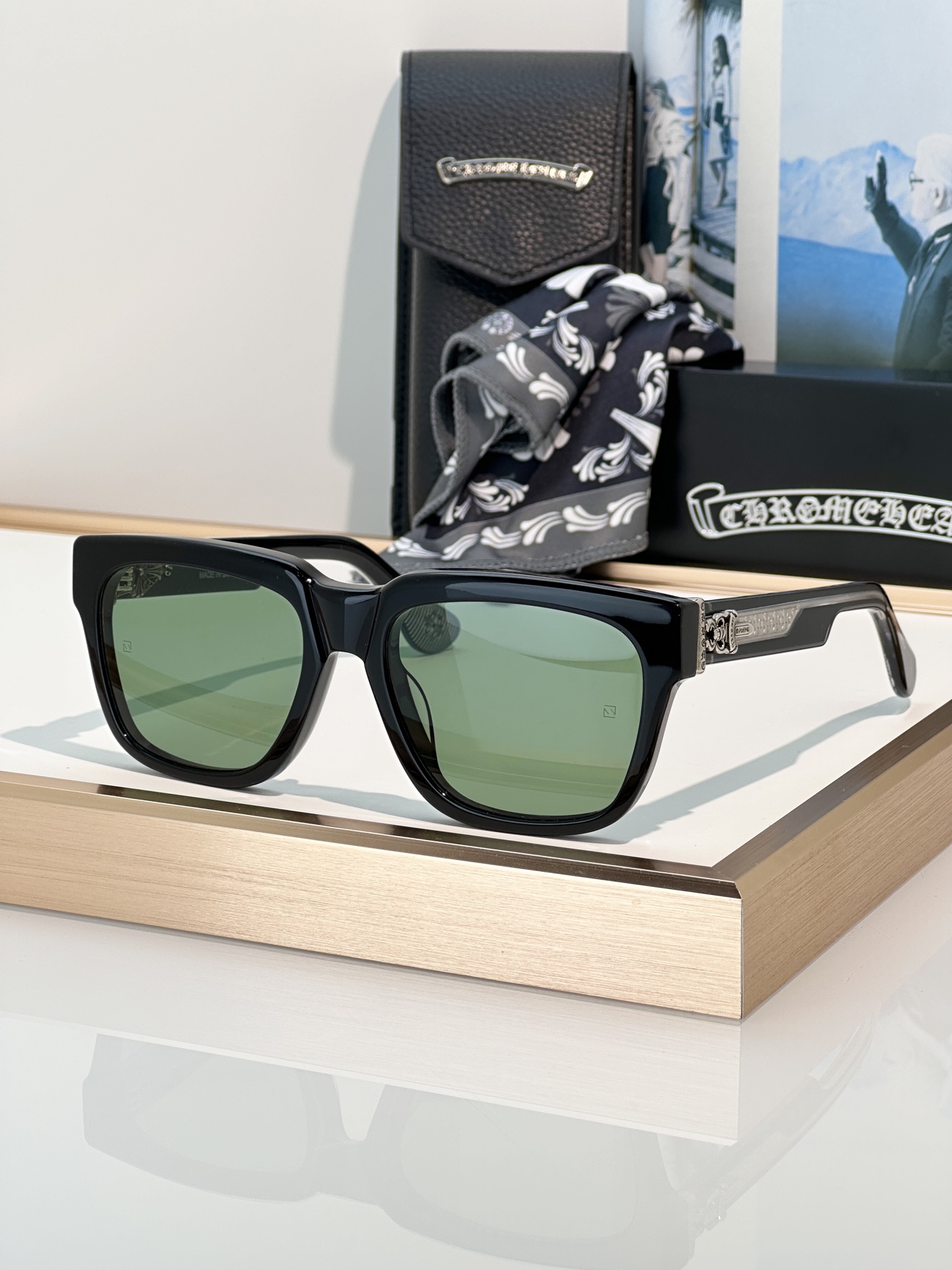 Designer Sunglasses Box-Officer