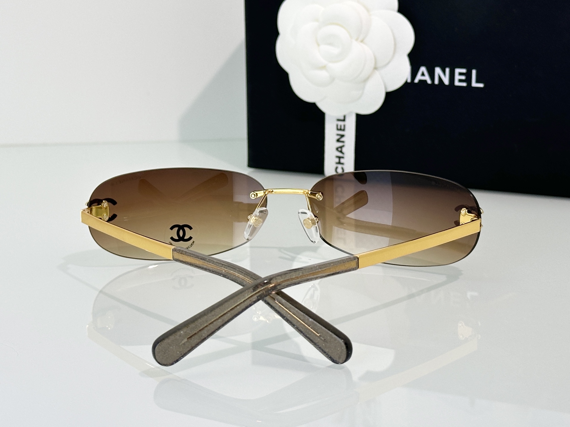 Chanel Sunglasses A71560