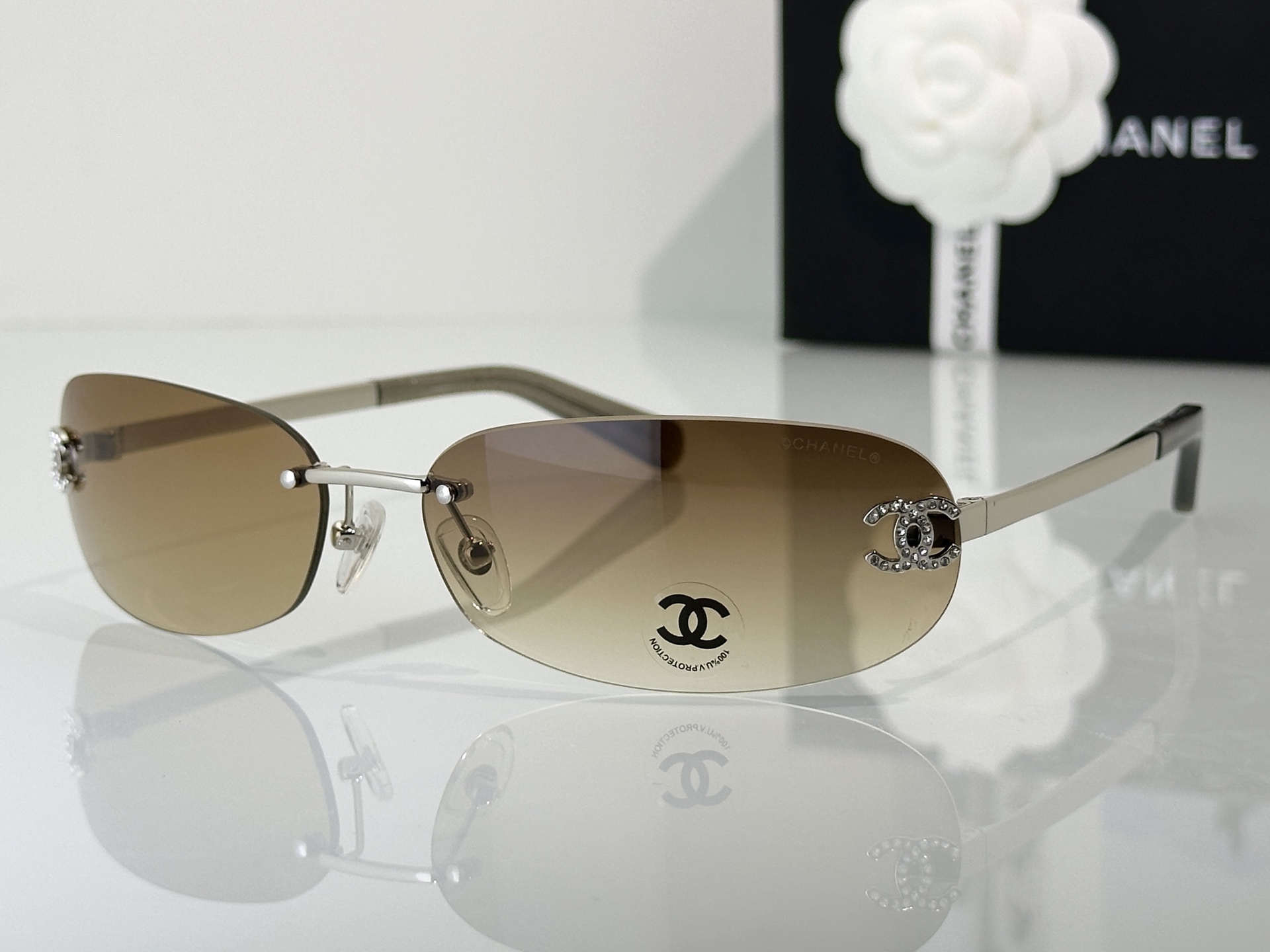 Chanel Sunglasses A71560