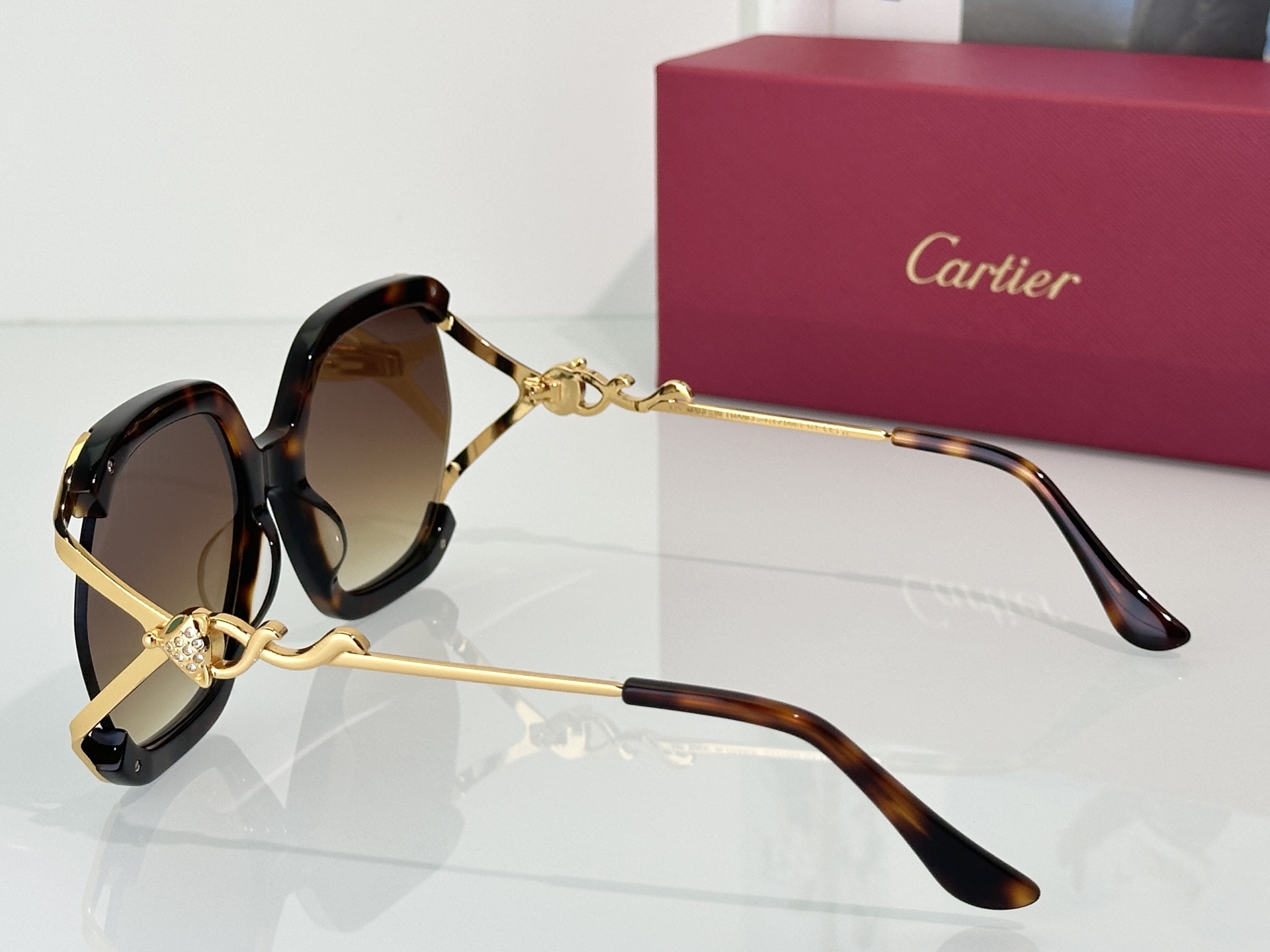 Cartier Sunglasses CT7188S