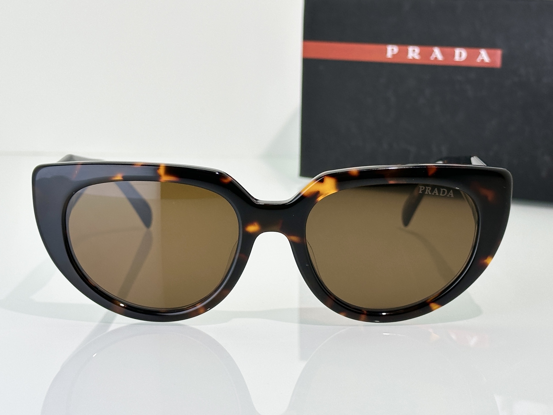 Prada Sunglasses PR2197S
