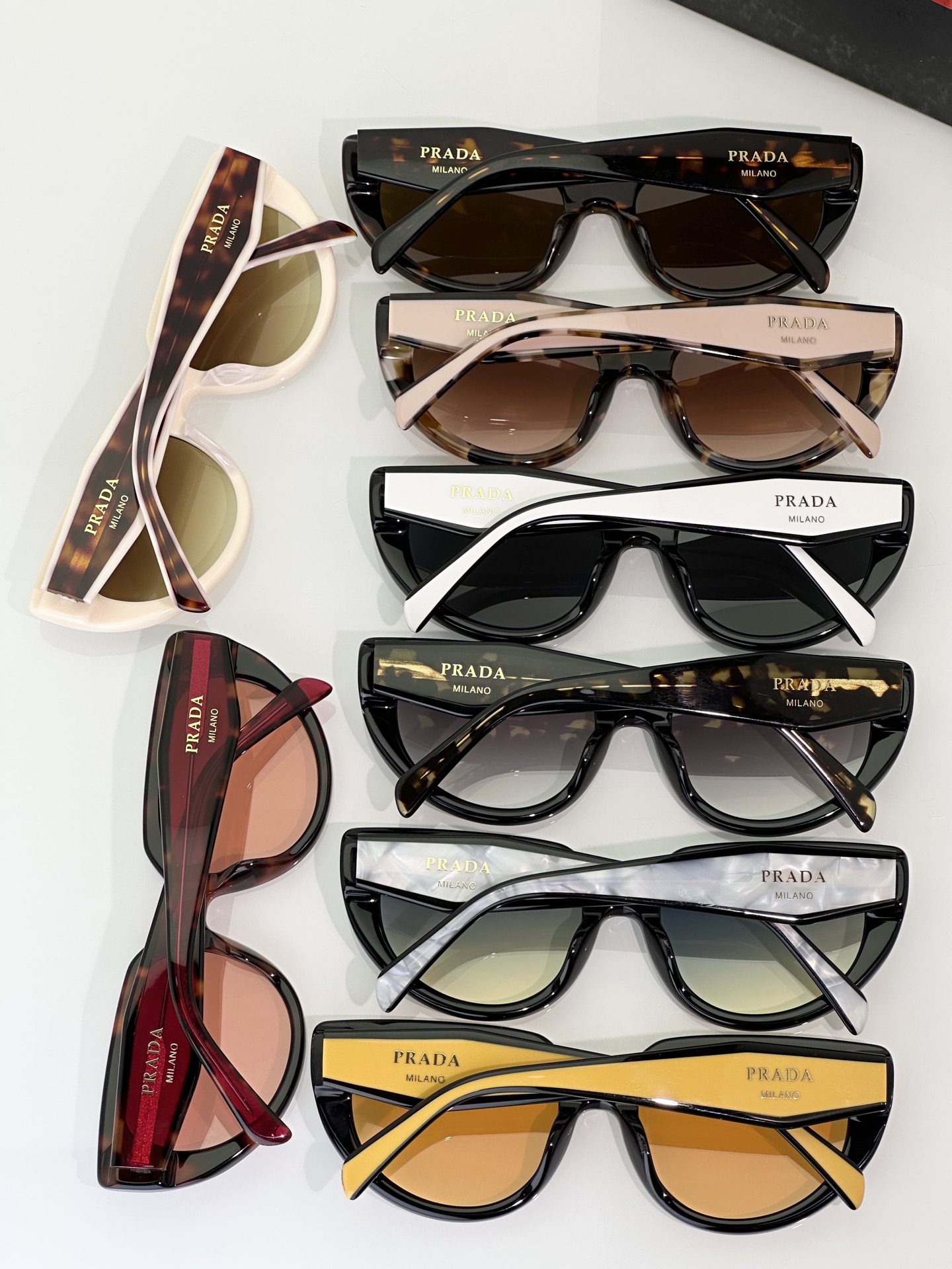 Prada Sunglasses PR2197S