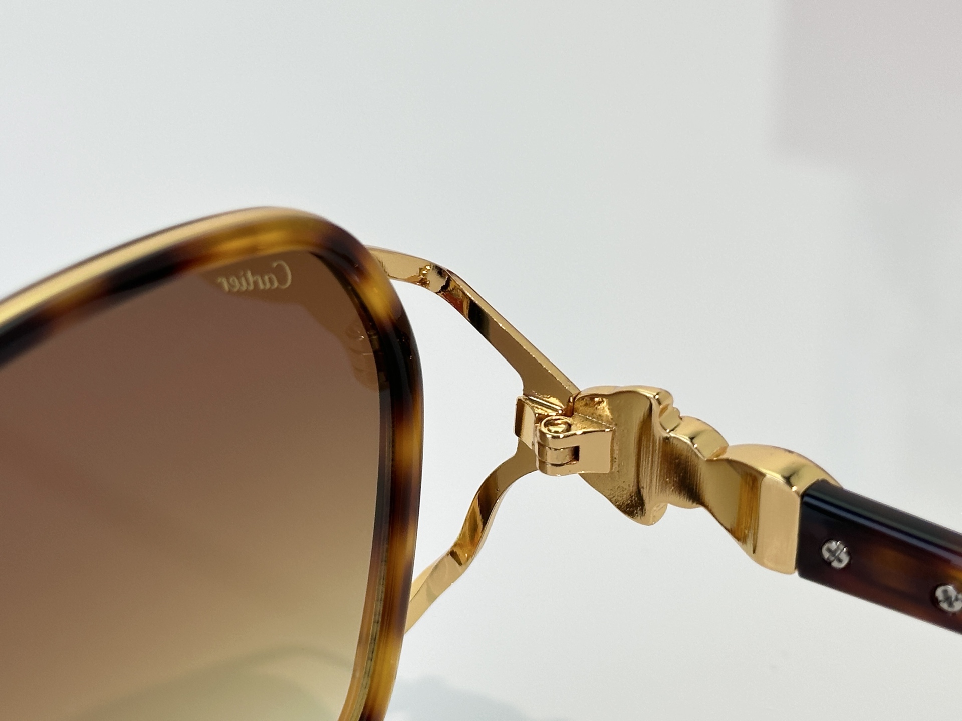 Cartier Sunglasses CT01476O