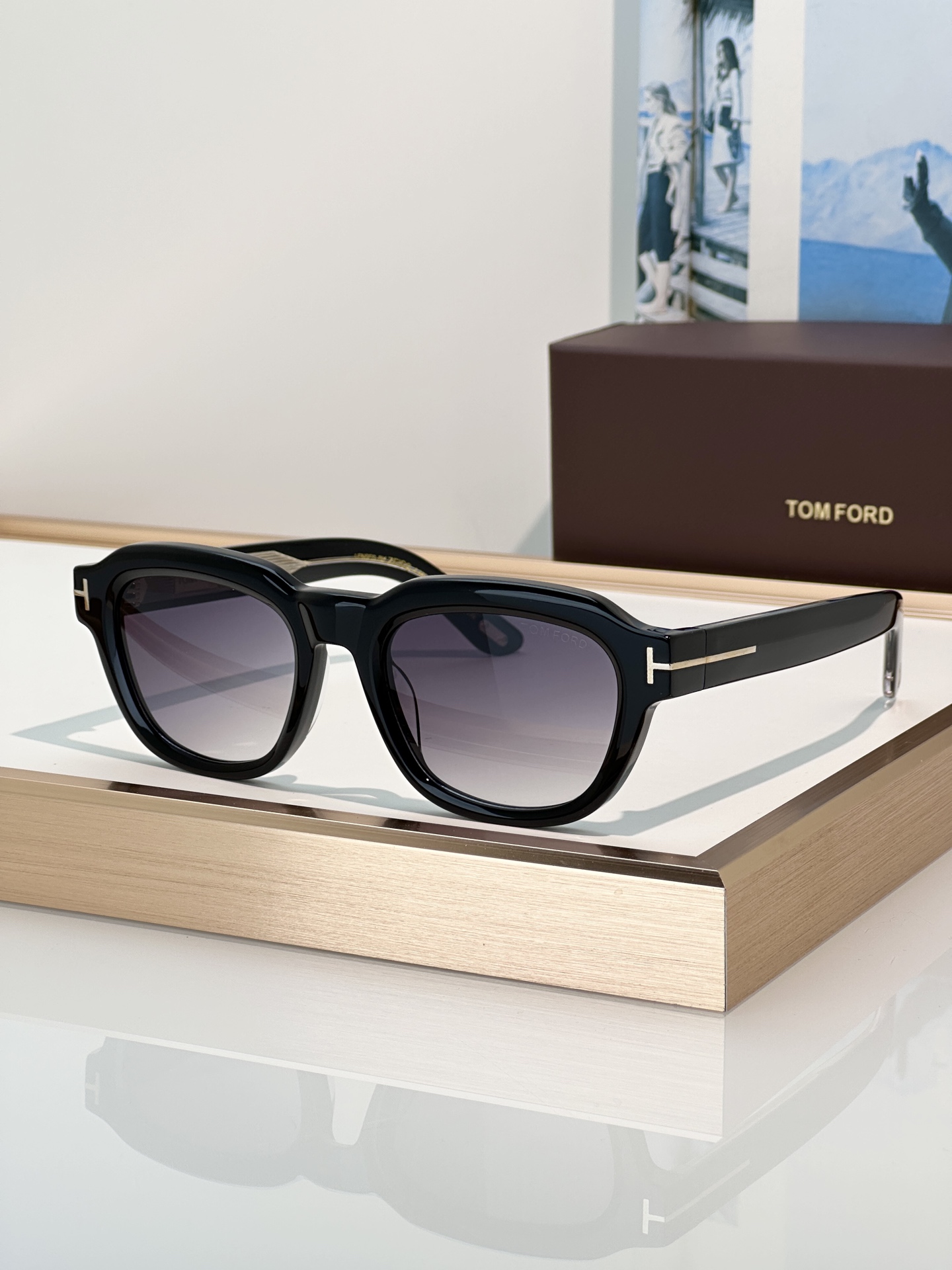 Designer Sunglasses TF1226